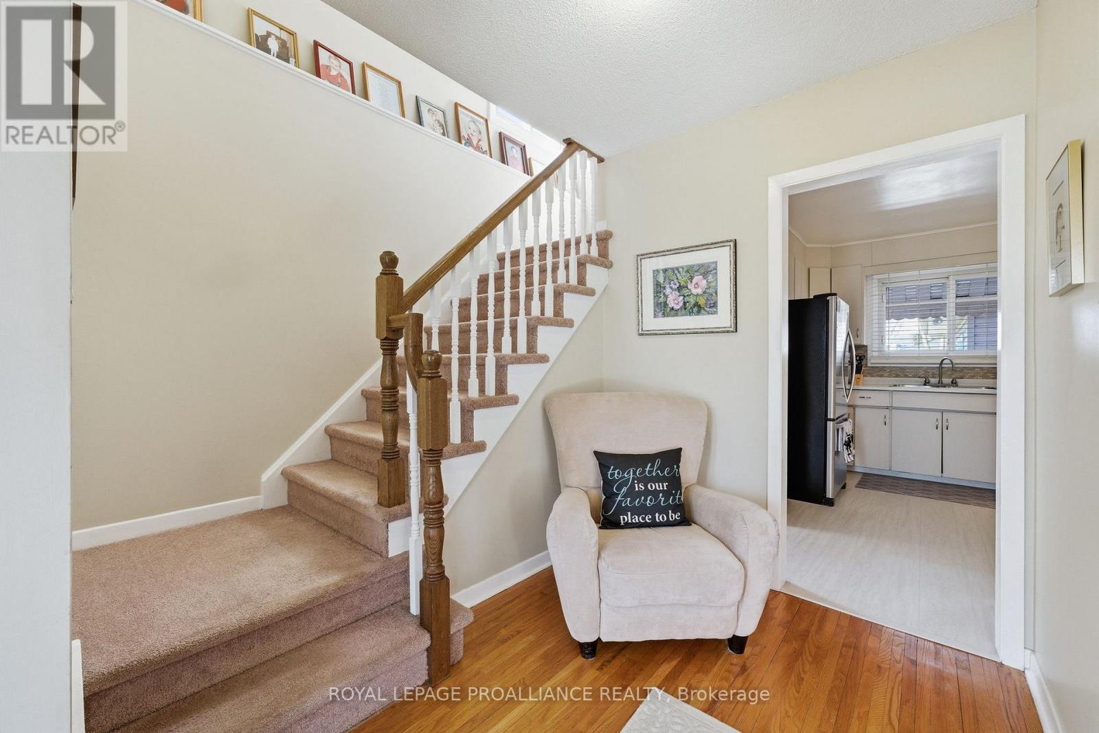 49 Plaza Square, Belleville, Ontario  K8N 4J2 - Photo 6 - X13035826