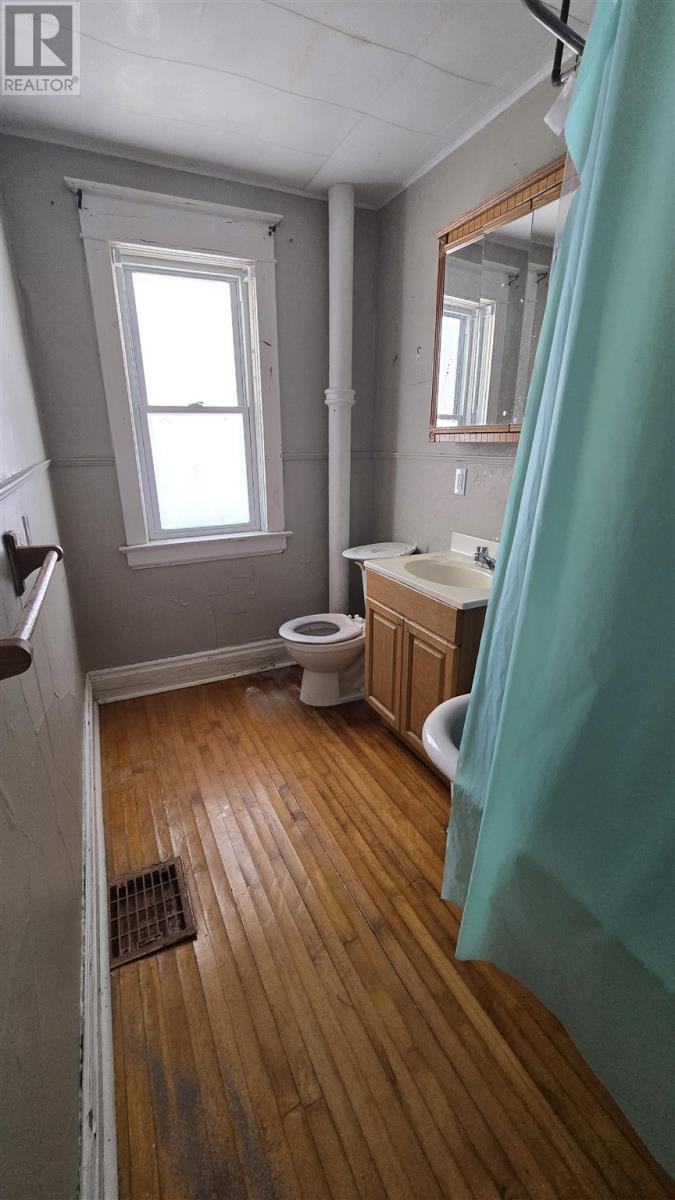 246 St. James St, Sault Ste. Marie, Ontario  P6A 1P6 - Photo 14 - SM260170