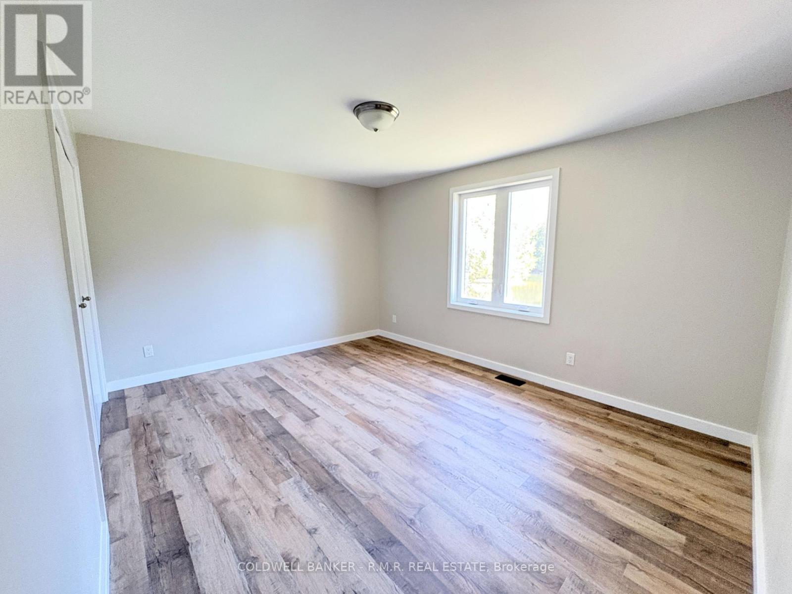 1355 Furniss Drive, Ramara (Brechin), Ontario  L0K 1B0 - Photo 18 - S13127670