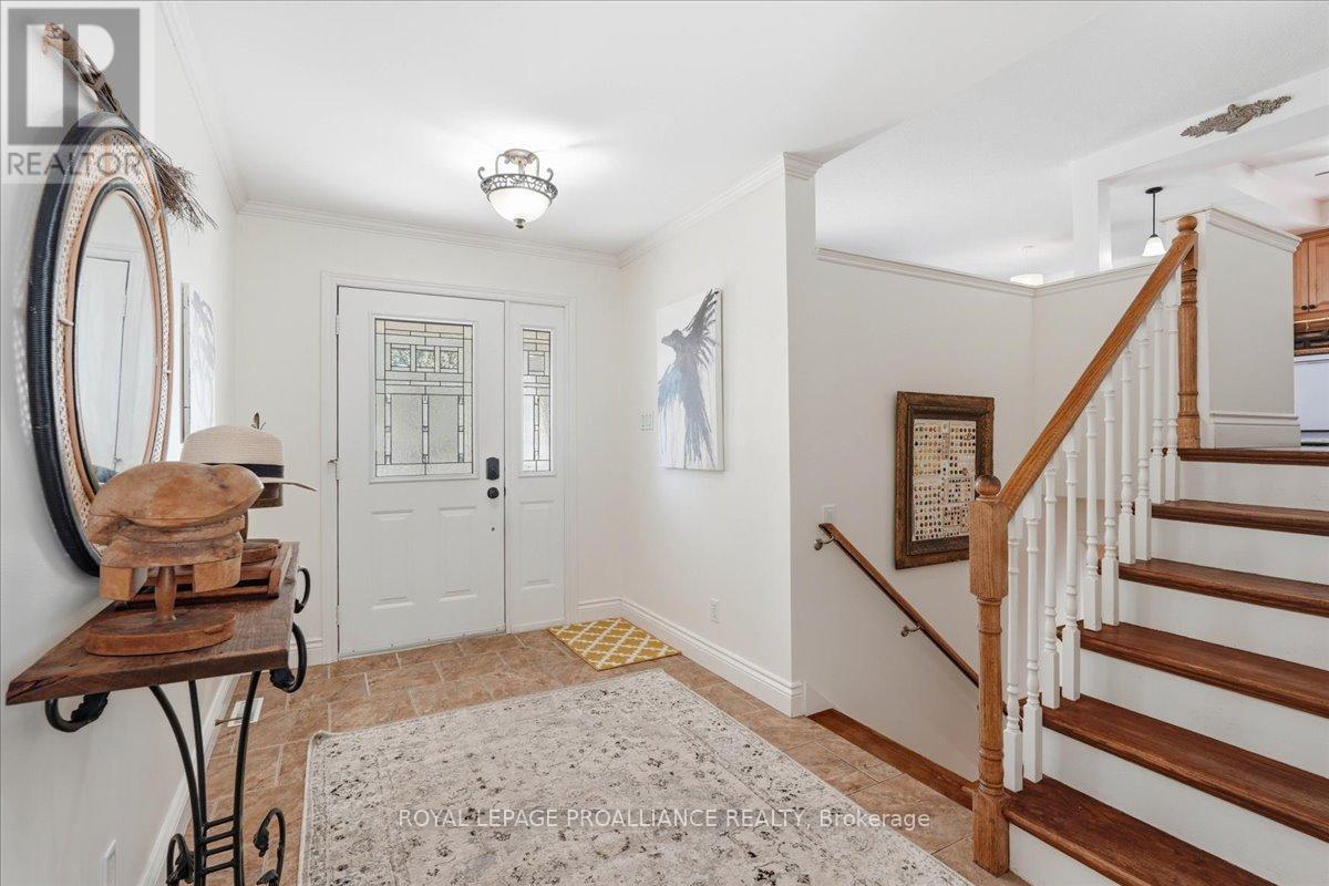 82 West Mary Street, Prince Edward County, Ontario  K0K 2T0 - Photo 6 - X13127712