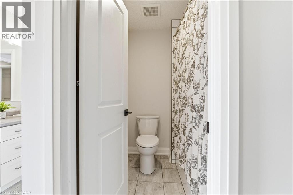 908 Pondcliffe Court, Kitchener, Ontario  N2R 0M4 - Photo 29 - 40826784