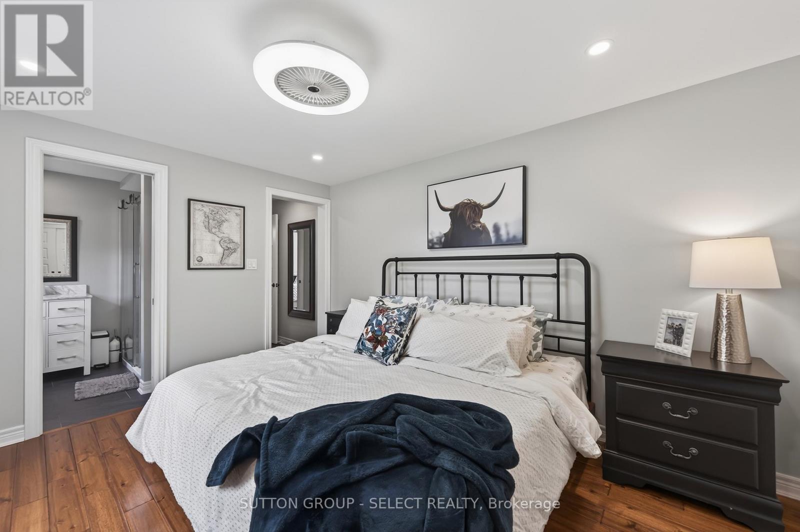 5596 Mooresville Drive, North Middlesex, Ontario  N0M 2J0 - Photo 18 - X13127452