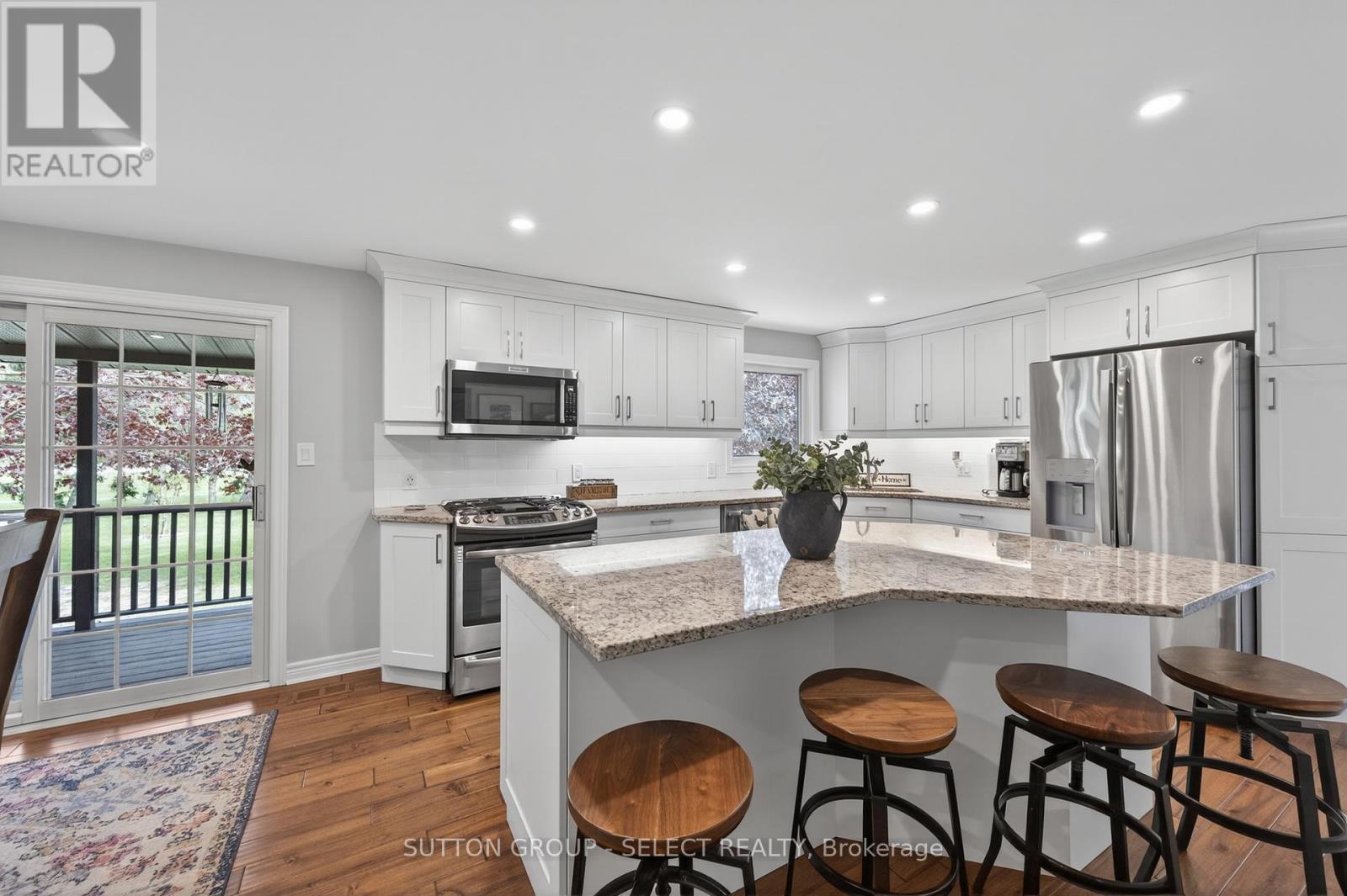 5596 Mooresville Drive, North Middlesex, Ontario  N0M 2J0 - Photo 20 - X13127452
