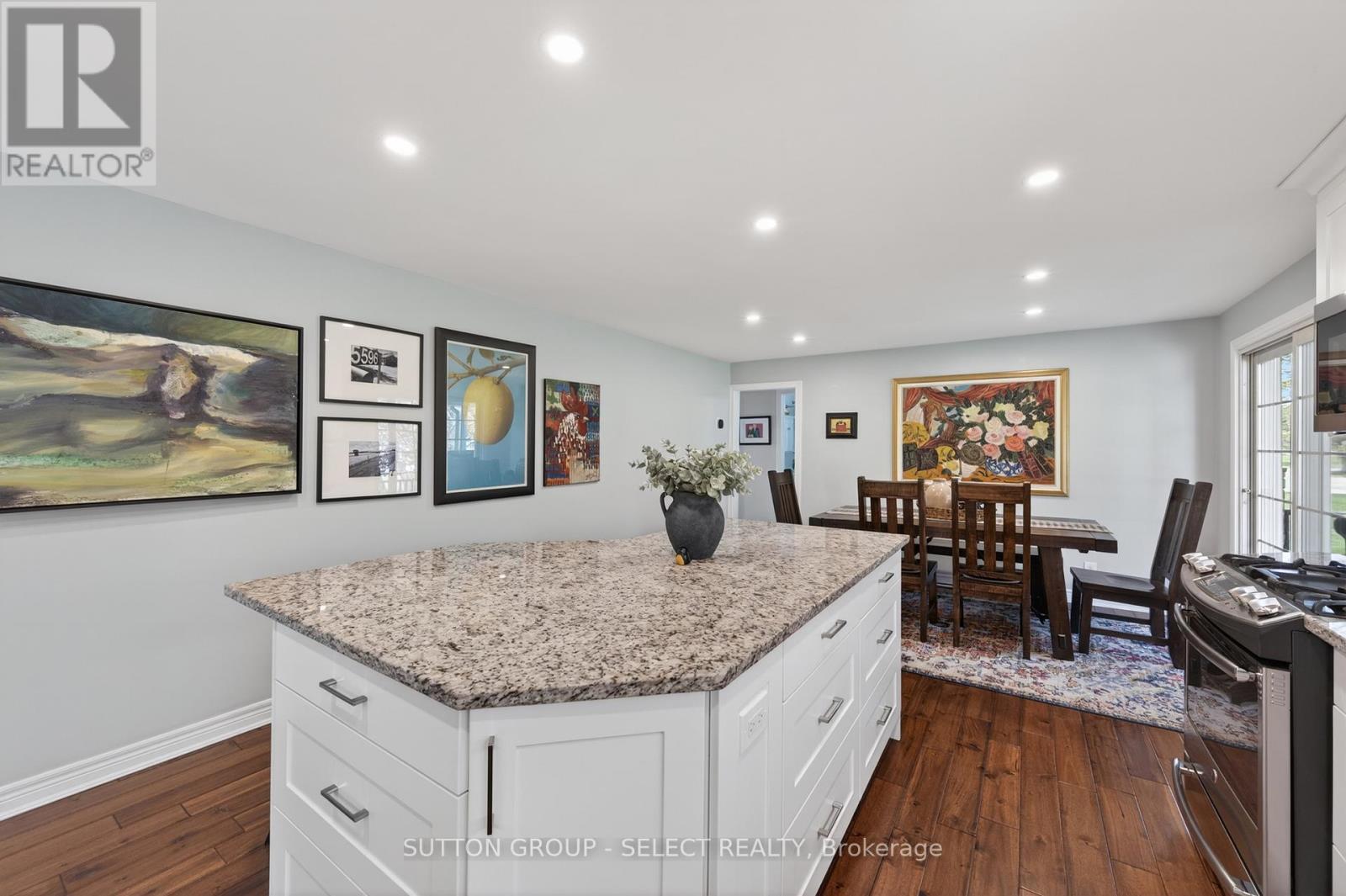 5596 Mooresville Drive, North Middlesex, Ontario  N0M 2J0 - Photo 24 - X13127452
