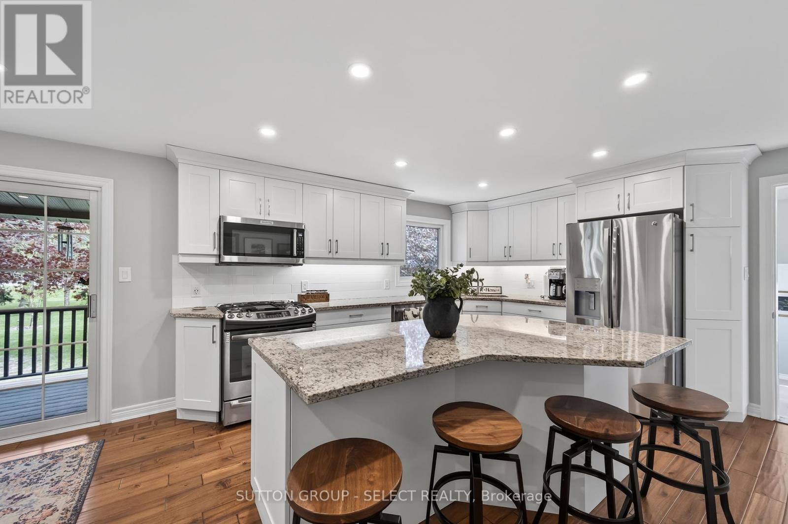 5596 Mooresville Drive, North Middlesex, Ontario  N0M 2J0 - Photo 25 - X13127452