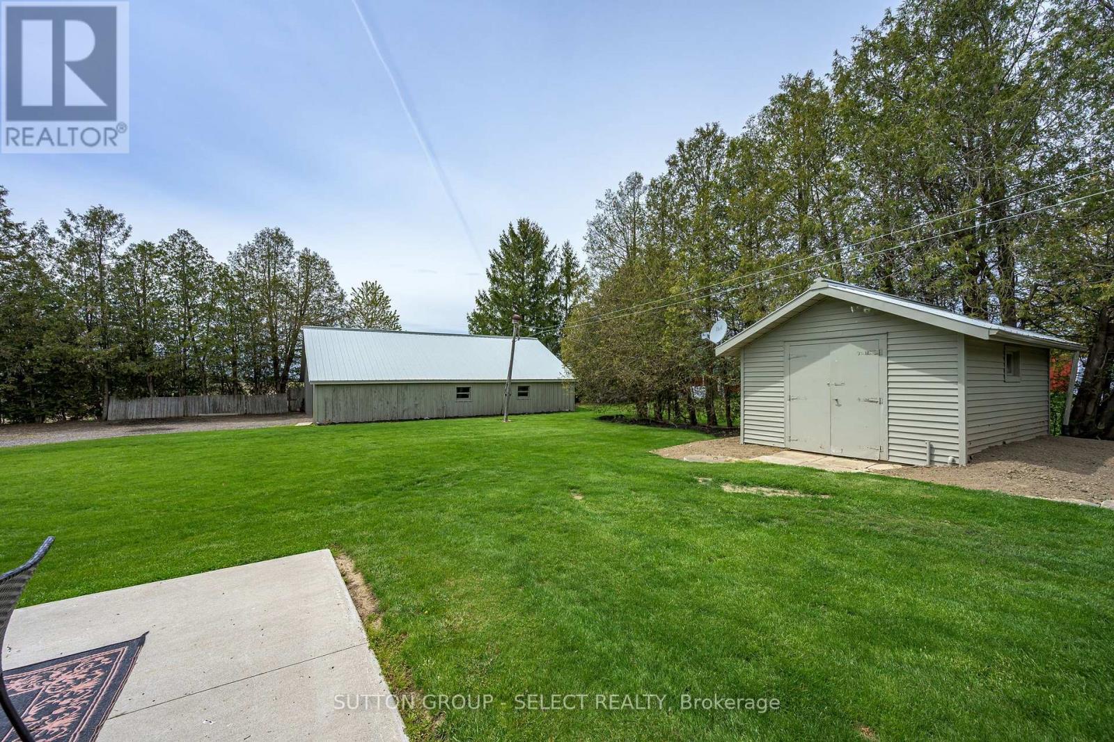 5596 Mooresville Drive, North Middlesex, Ontario  N0M 2J0 - Photo 39 - X13127452