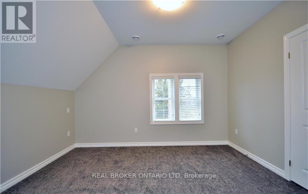 2 - 33 Beaconsfield Avenue, London South, Ontario  N6C 1B6 - Photo 12 - X13127490