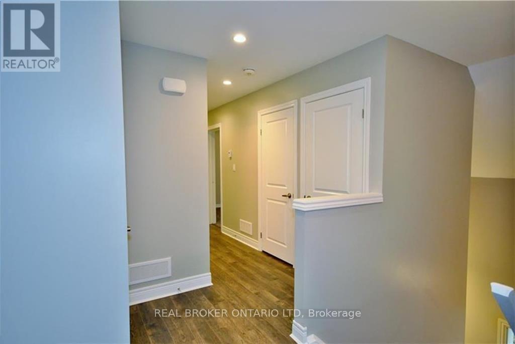 2 - 33 Beaconsfield Avenue, London South, Ontario  N6C 1B6 - Photo 22 - X13127490