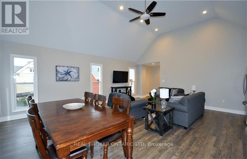 2 - 33 Beaconsfield Avenue, London South, Ontario  N6C 1B6 - Photo 5 - X13127490