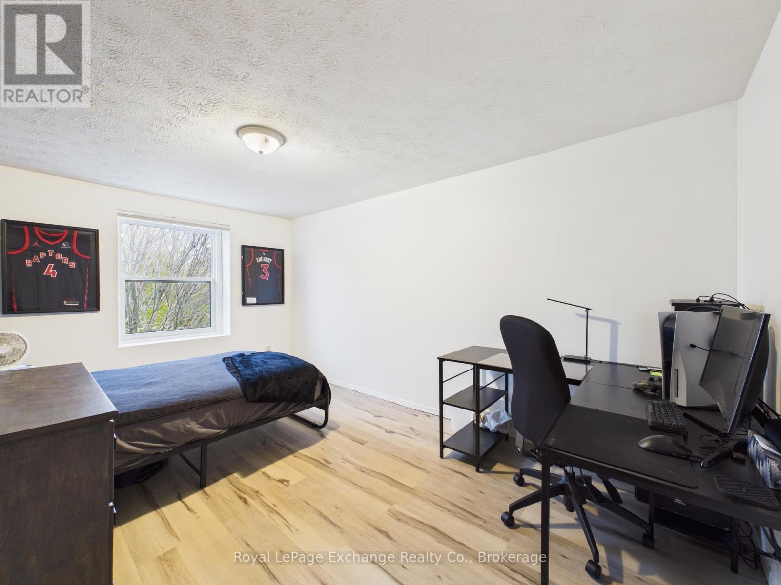 751 Walsh Street, Kincardine, Ontario  N2Z 1R2 - Photo 11 - X13127380