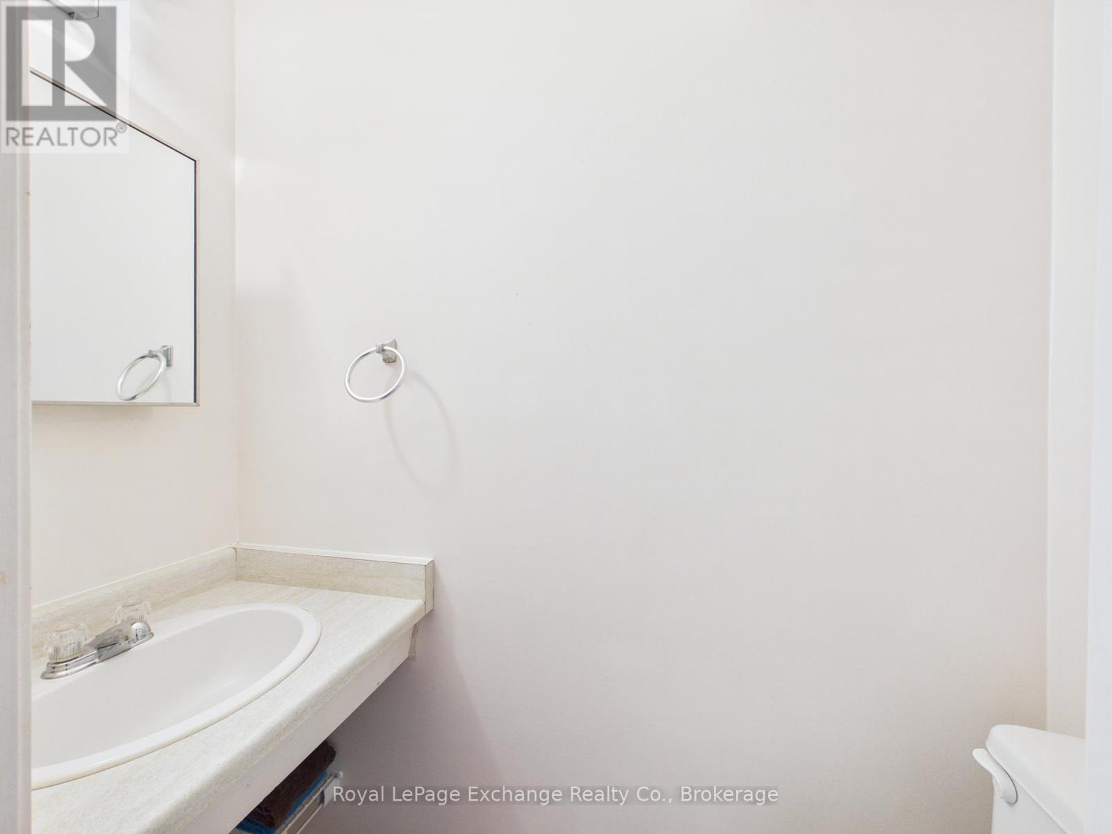 751 Walsh Street, Kincardine, Ontario  N2Z 1R2 - Photo 9 - X13127380
