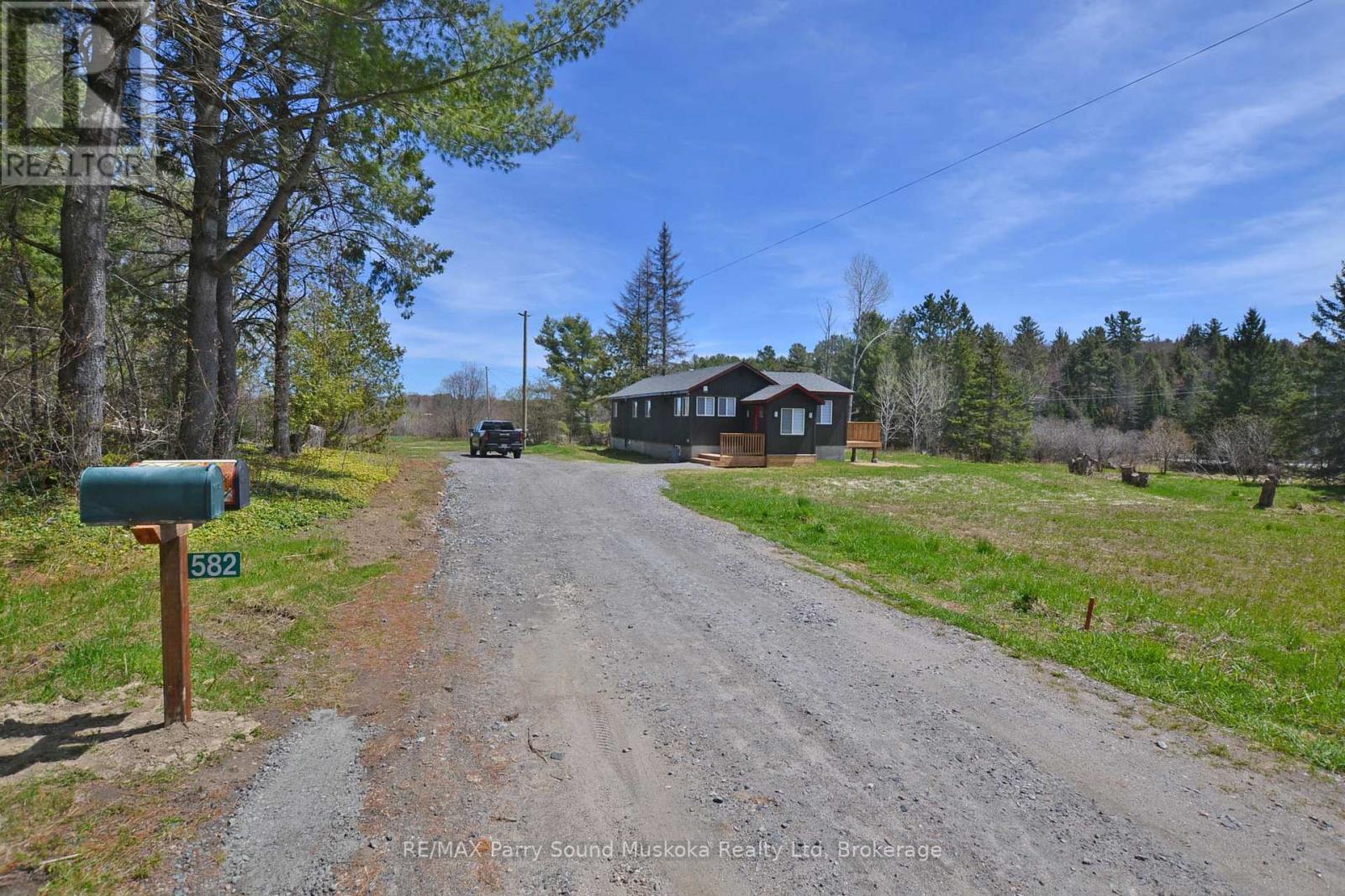 582 Turtle Lake Road, Seguin, Ontario  P0C 1J0 - Photo 6 - X13127430