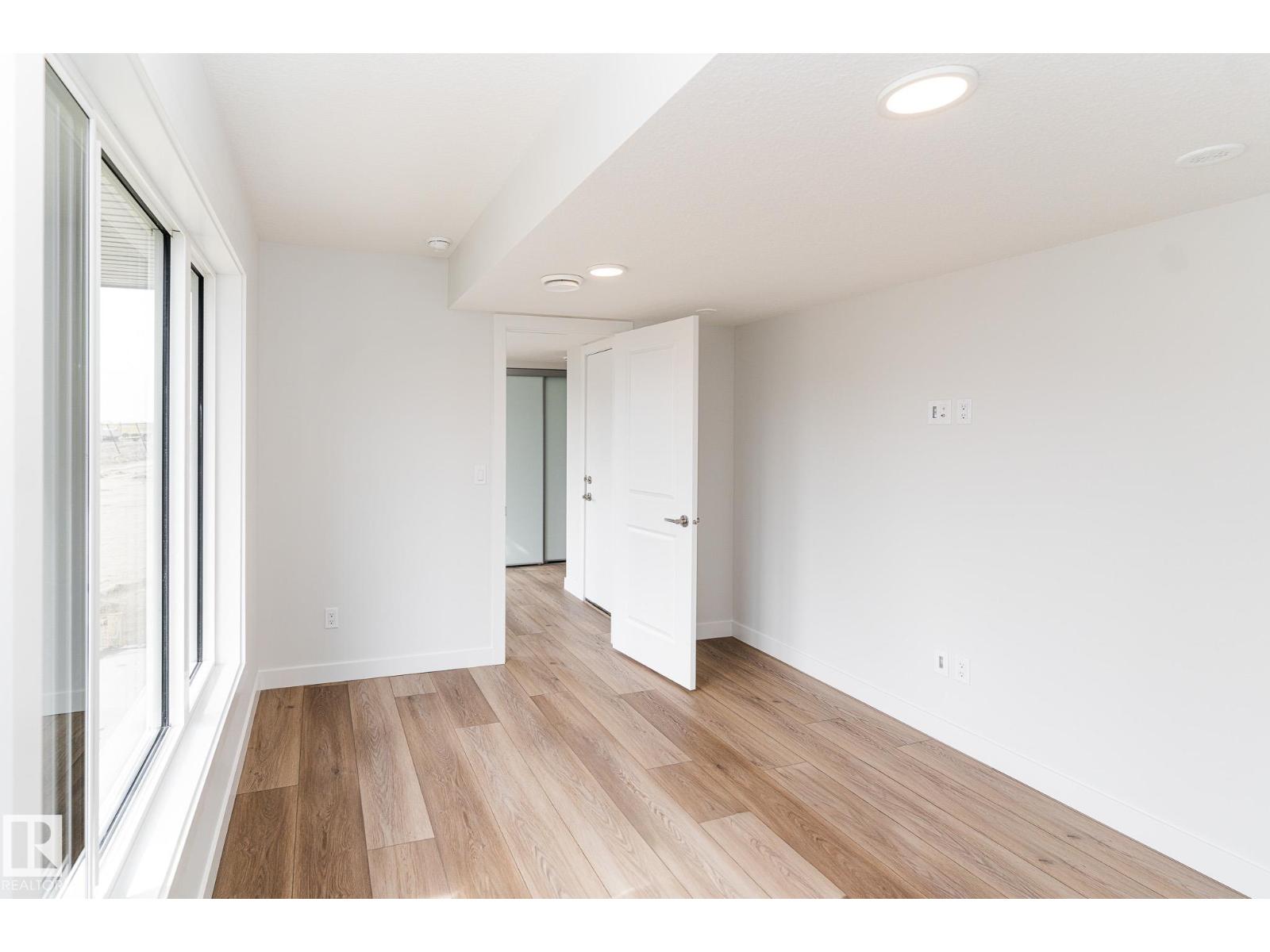 7135 May Cr Nw, Edmonton, Alberta  T6R 0V9 - Photo 18 - E4487623