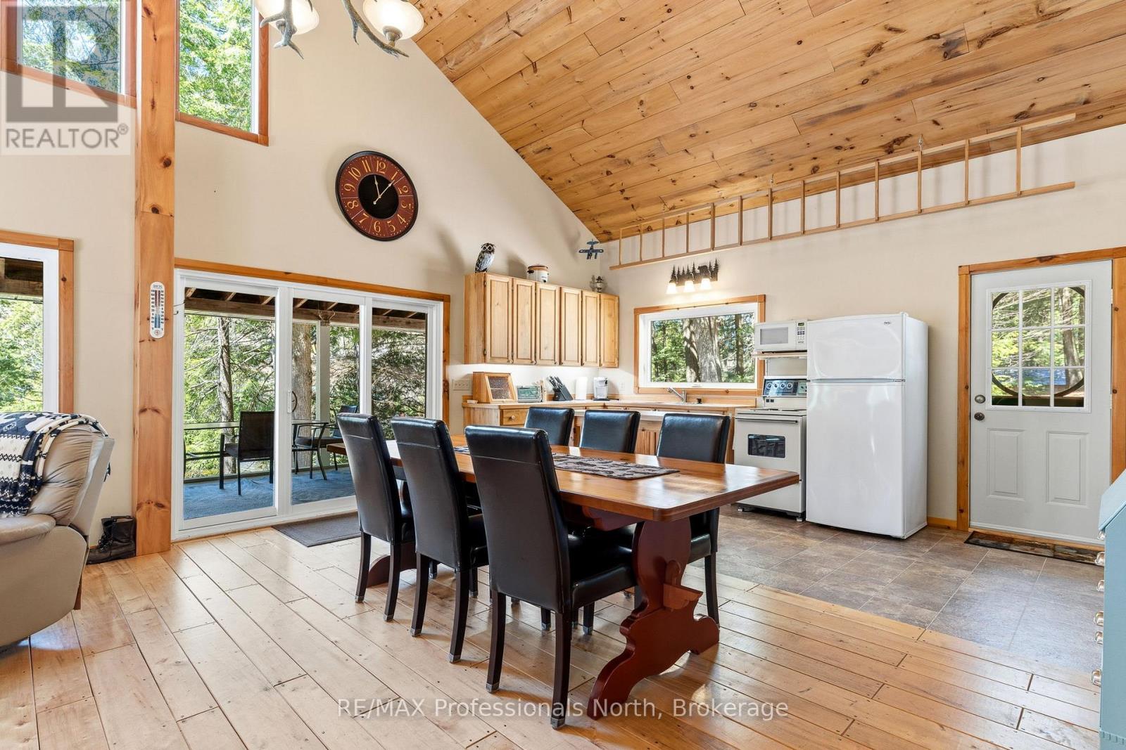 10469 Little Hawk Lake Wao, Algonquin Highlands, Ontario  K0M 1S0 - Photo 6 - X13127590