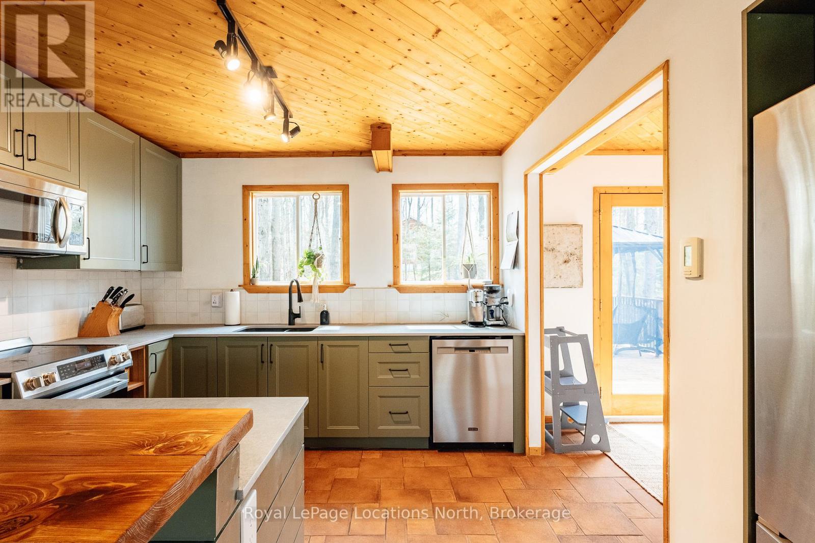 218 Raglan Street, Grey Highlands, Ontario  N0C 1E0 - Photo 10 - X13127622