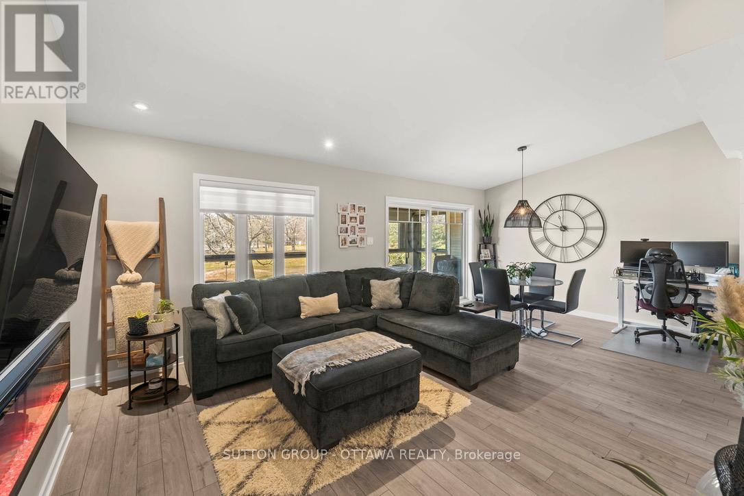 294 - 308 Masters Lane, Clarence-Rockland, Ontario  N1A 2W1 - Photo 3 - X13127428
