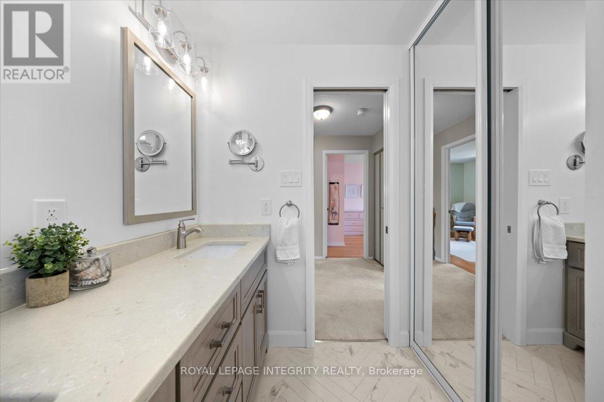1122 St Germain Crescent, Ottawa, Ontario  K1C 2L8 - Photo 22 - X13127582