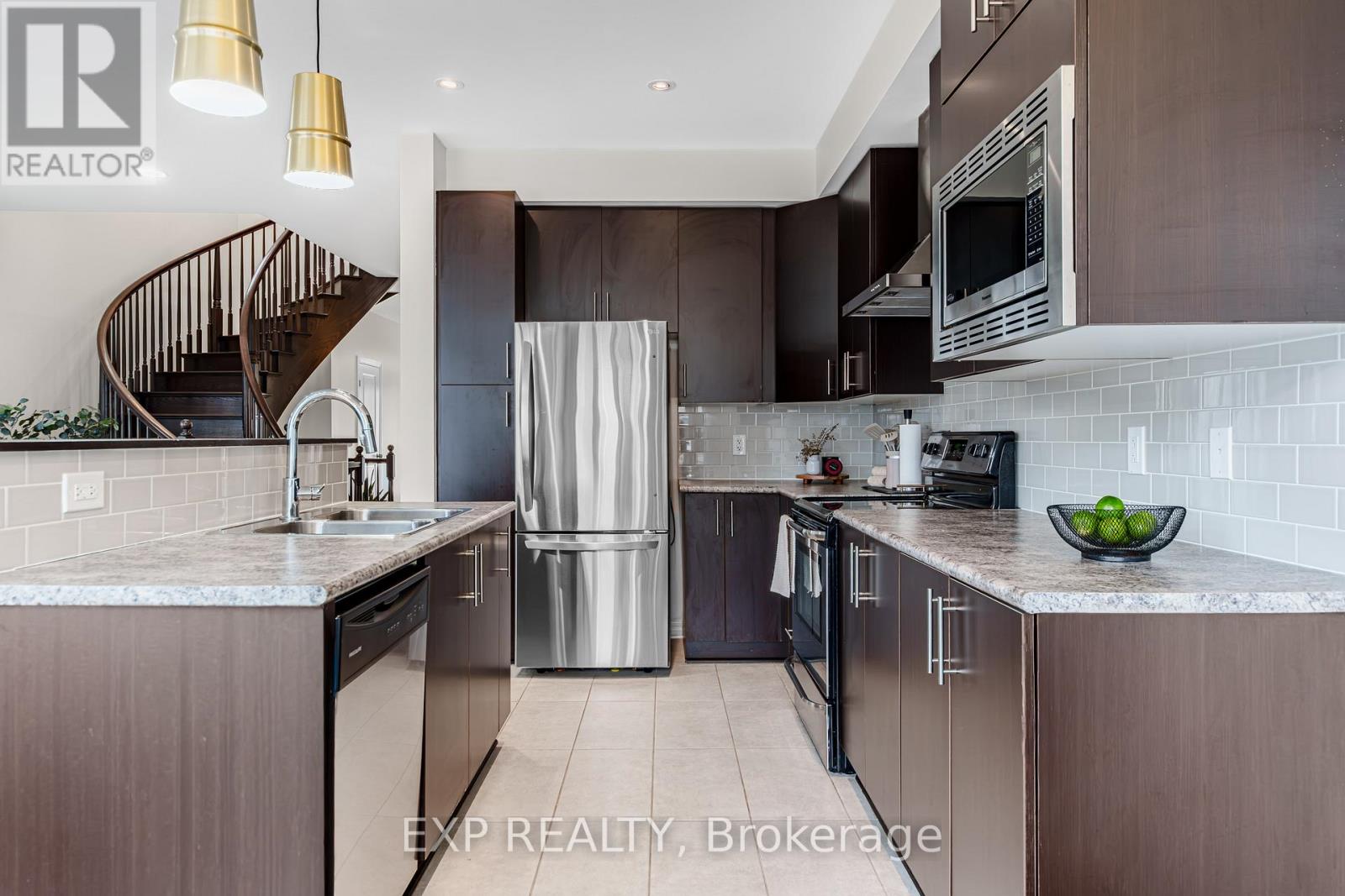 320 Broadridge Crescent, Ottawa, Ontario  K1W 0H1 - Photo 15 - X13127730