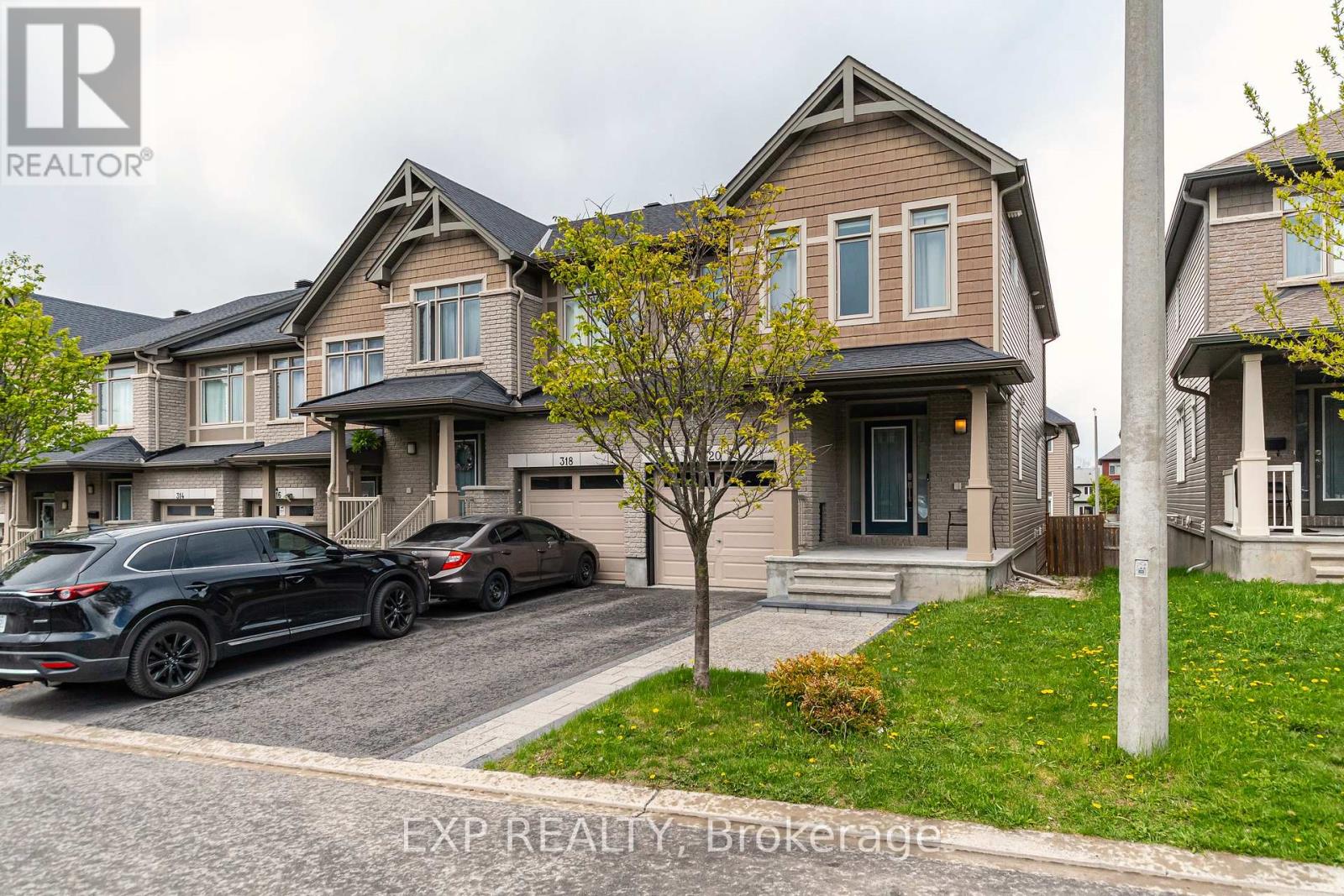 320 Broadridge Crescent, Ottawa, Ontario  K1W 0H1 - Photo 2 - X13127730