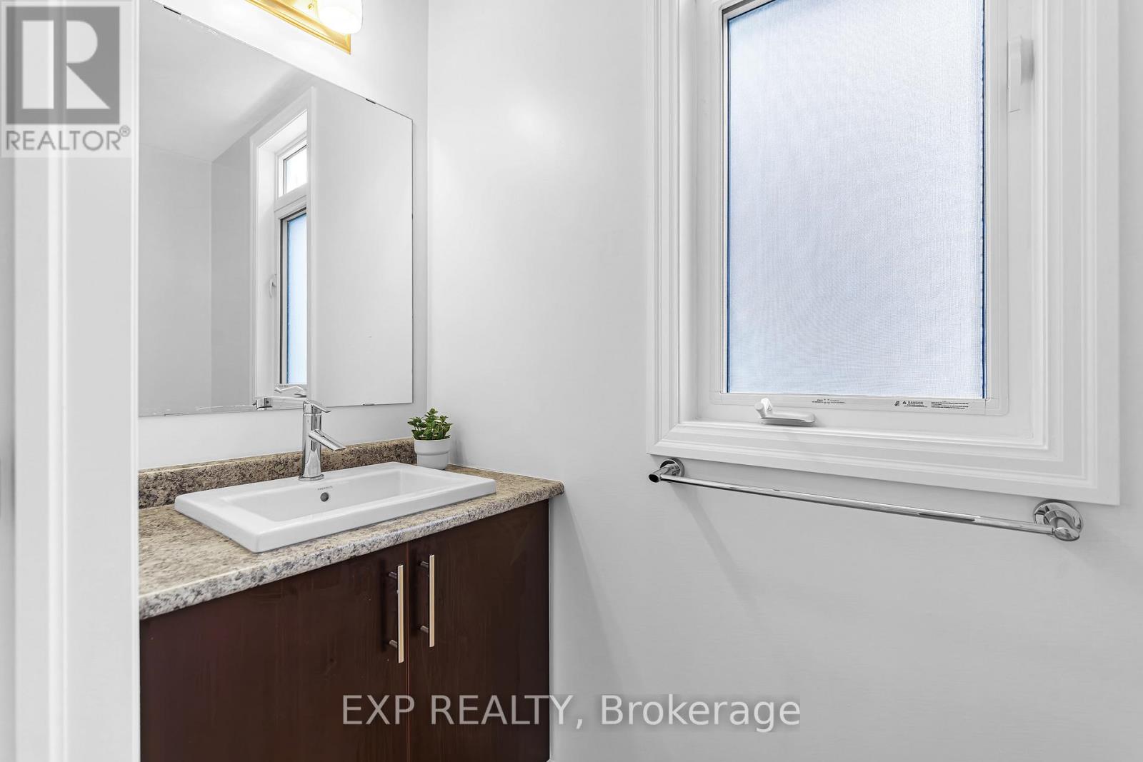 320 Broadridge Crescent, Ottawa, Ontario  K1W 0H1 - Photo 6 - X13127730