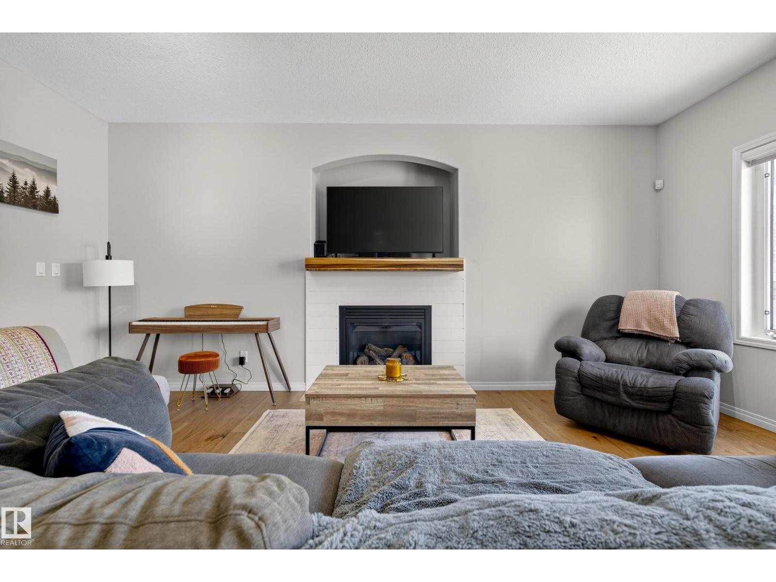 5708 42 St, Beaumont, Alberta  T4R 0C2 - Photo 14 - E4487625