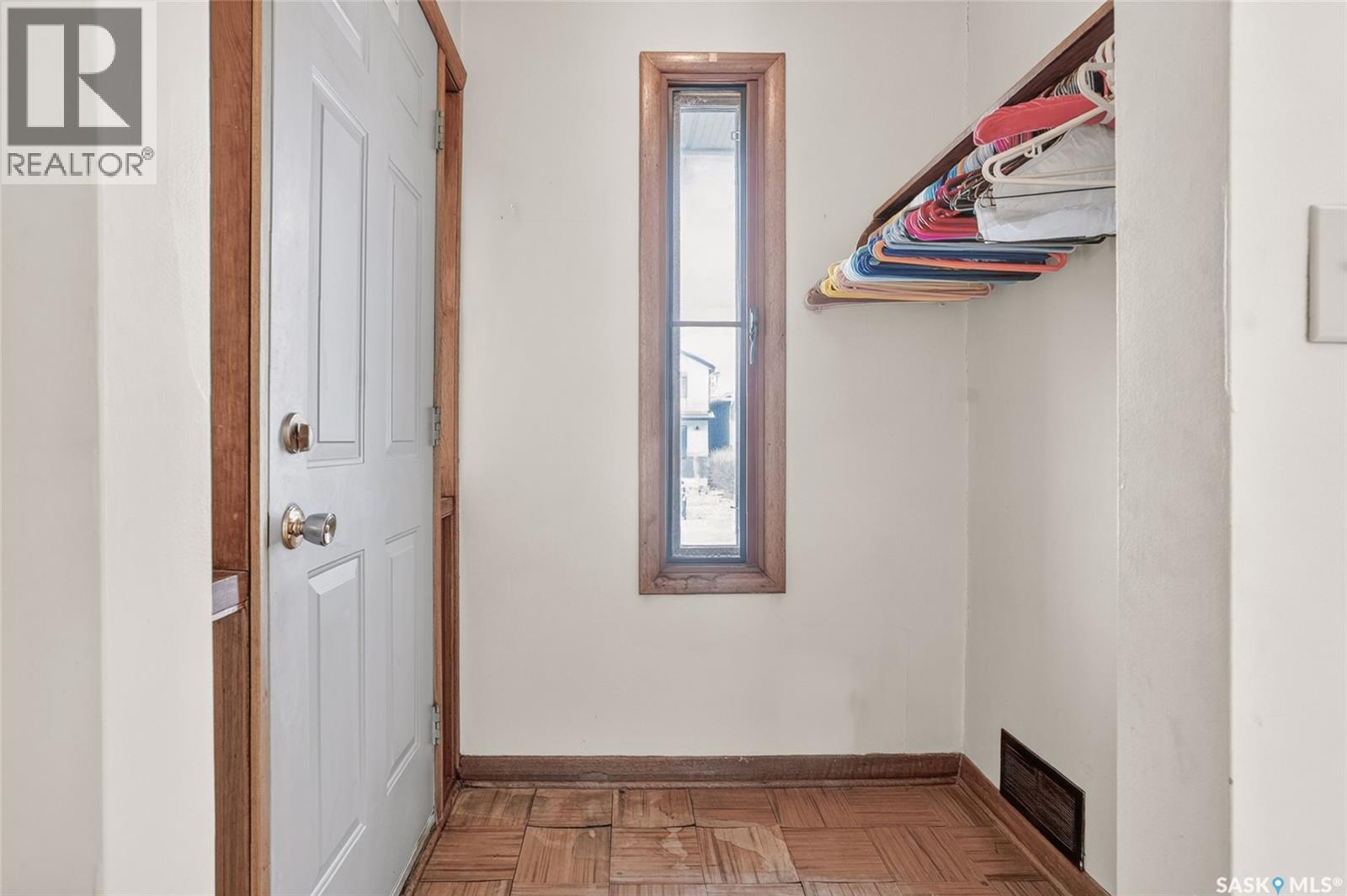 1406 12th Street E, Saskatoon, Saskatchewan  S7H 0E8 - Photo 12 - SK035966