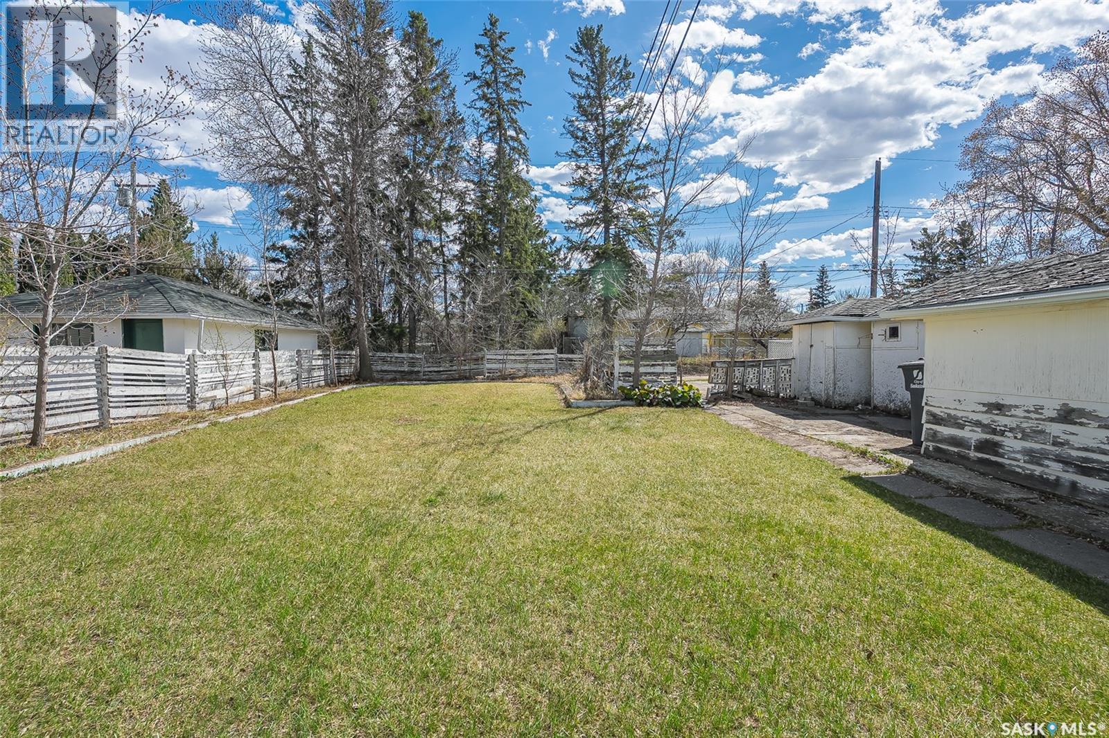 1406 12th Street E, Saskatoon, Saskatchewan  S7H 0E8 - Photo 8 - SK035966
