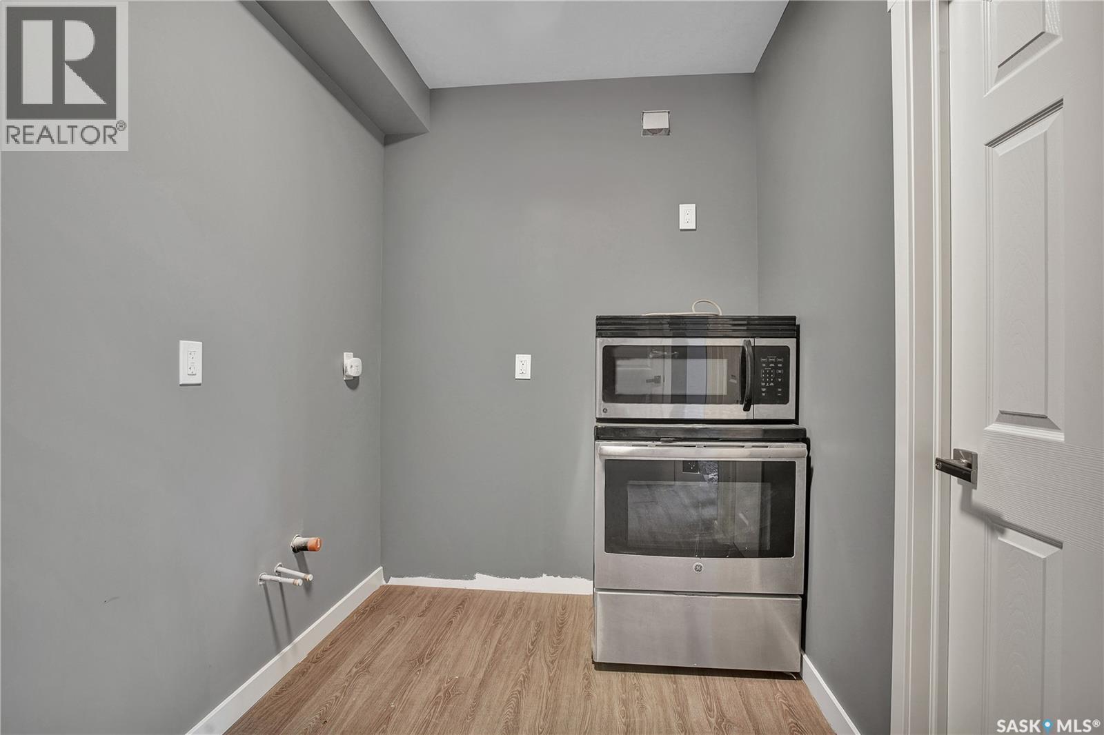 923 Kloppenburg Crescent, Saskatoon, Saskatchewan  S7W 0P2 - Photo 20 - SK035960