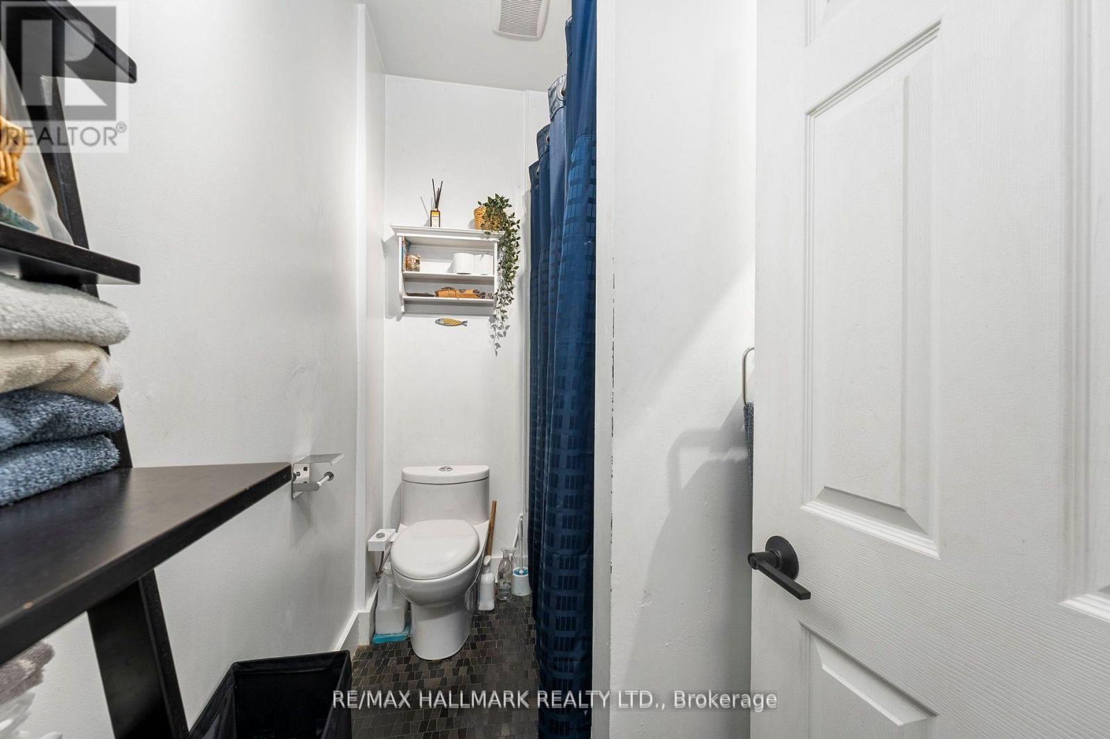 2 - 261 Ossington Avenue, Toronto, Ontario  M6J 3A1 - Photo 14 - C13124592