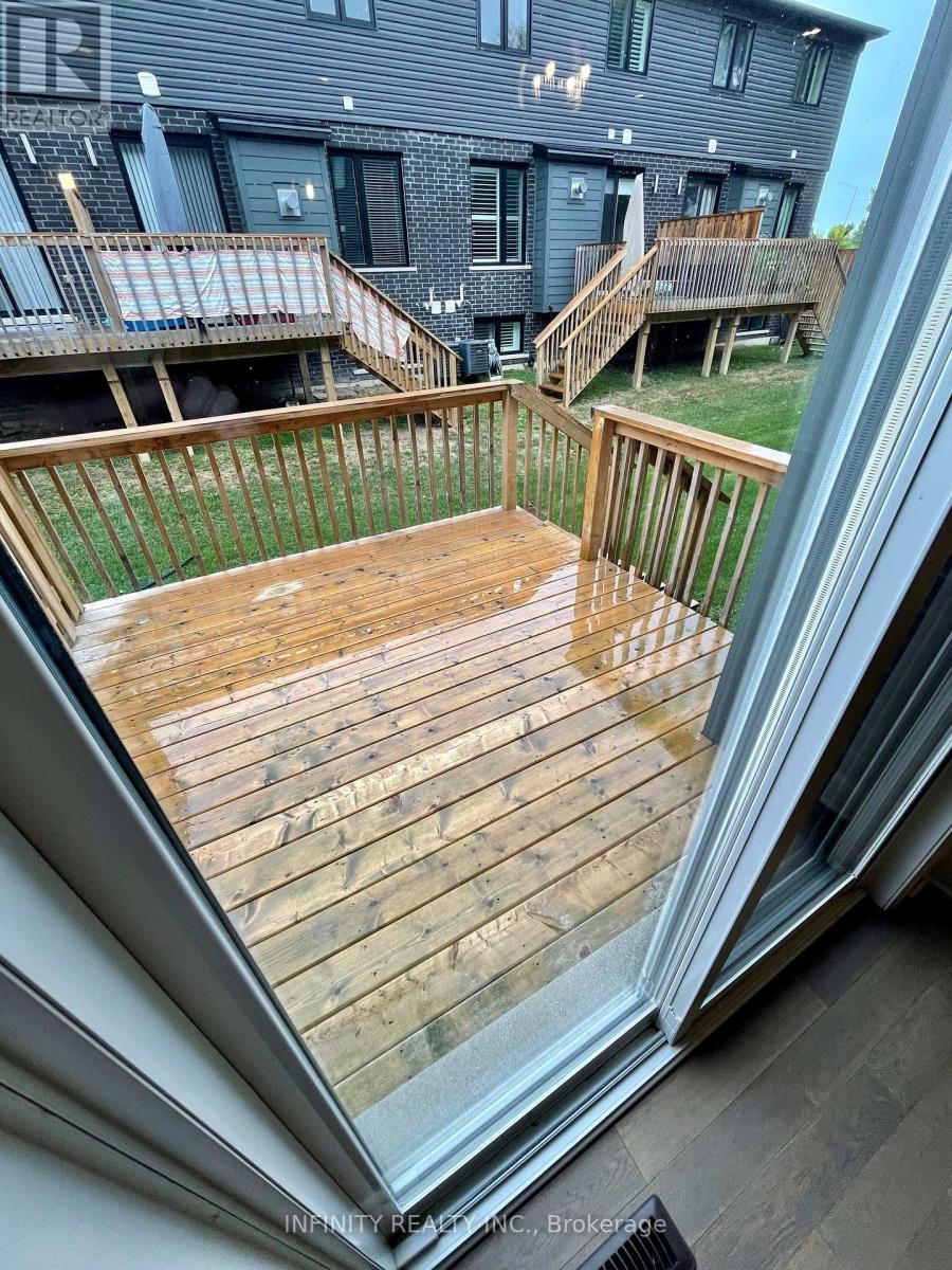 26 - 499 Sophia Crescent, London North, Ontario  N6G 0T5 - Photo 24 - X13127114