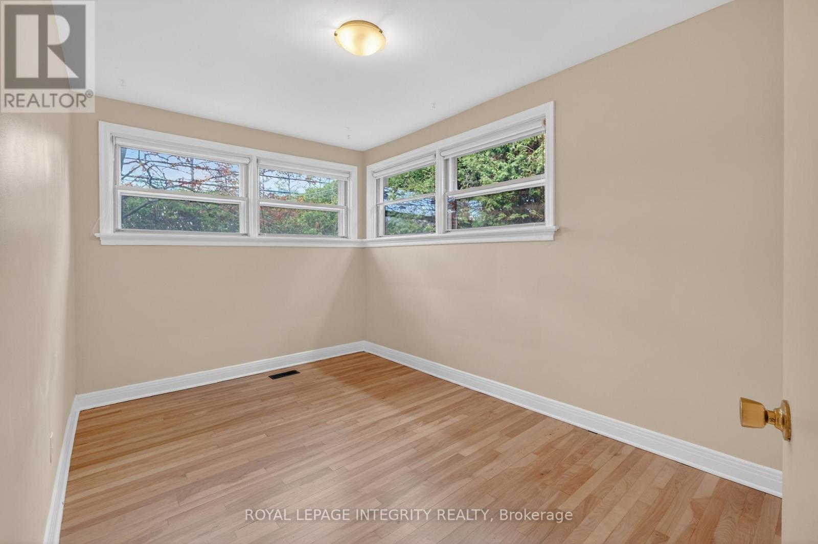 957 Blair Road, Ottawa, Ontario  K1J 7M9 - Photo 22 - X13124626