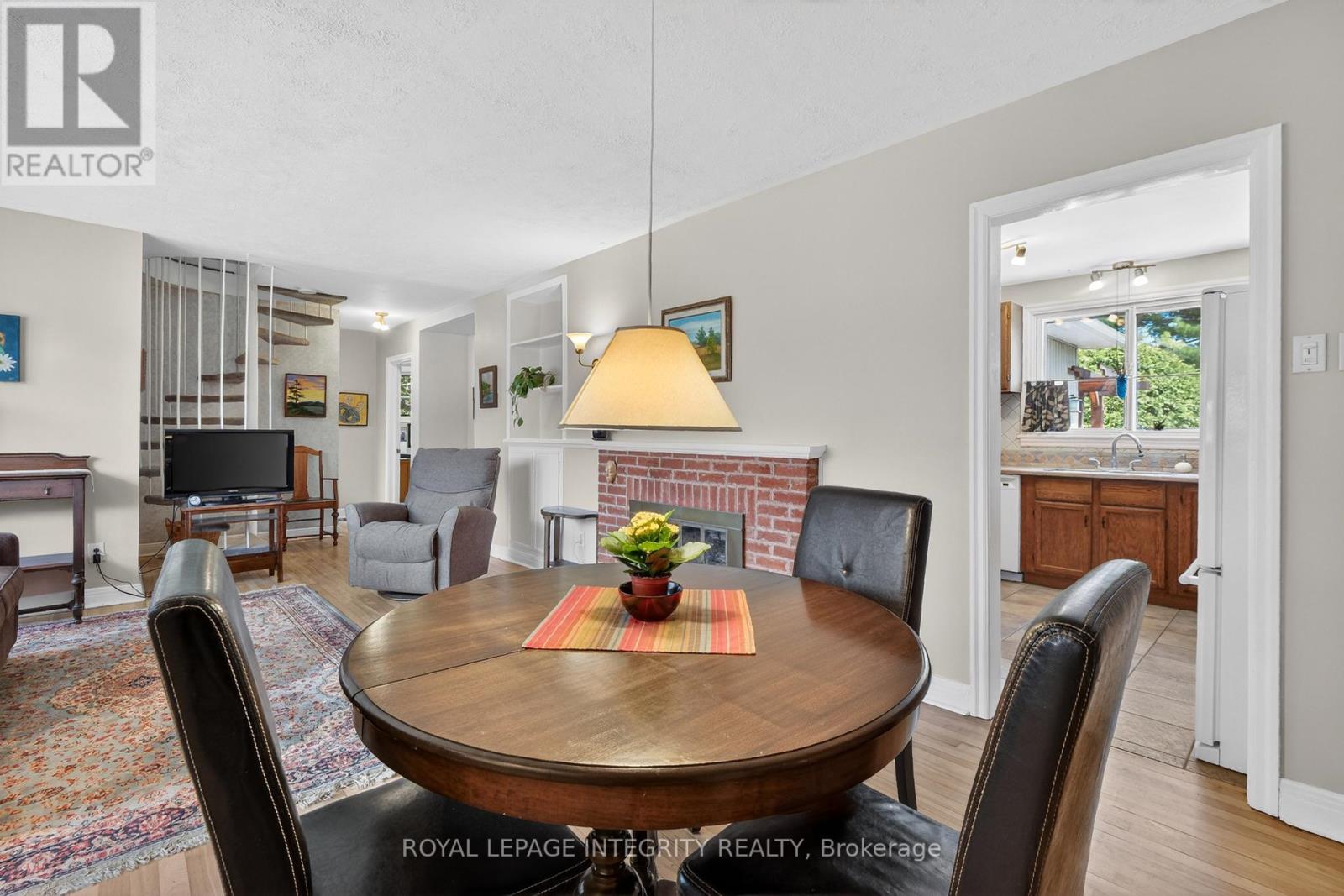 957 Blair Road, Ottawa, Ontario  K1J 7M9 - Photo 15 - X13124626