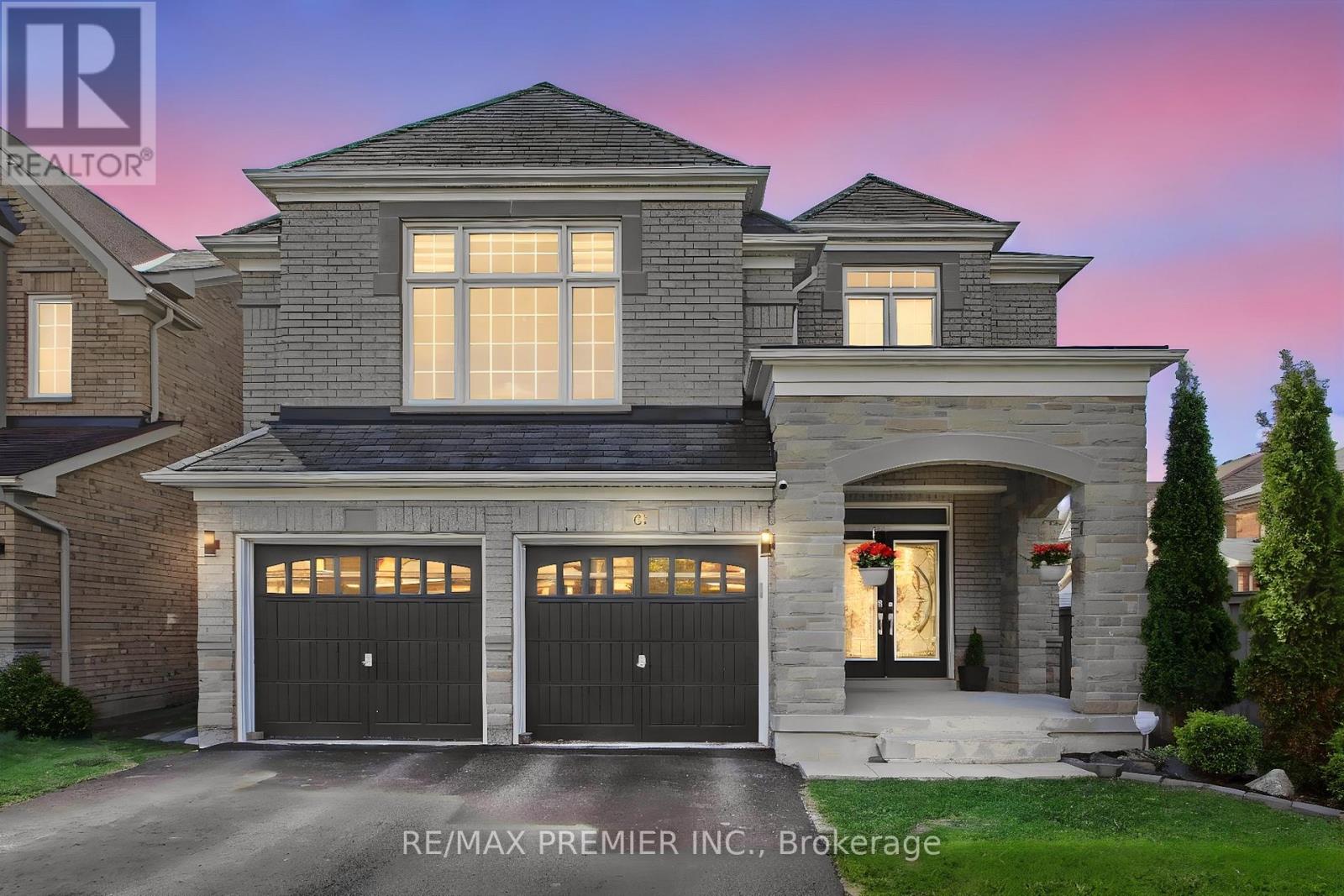 61 TIGERTAIL CRESCENT, Bradford West Gwillimbury, Ontario