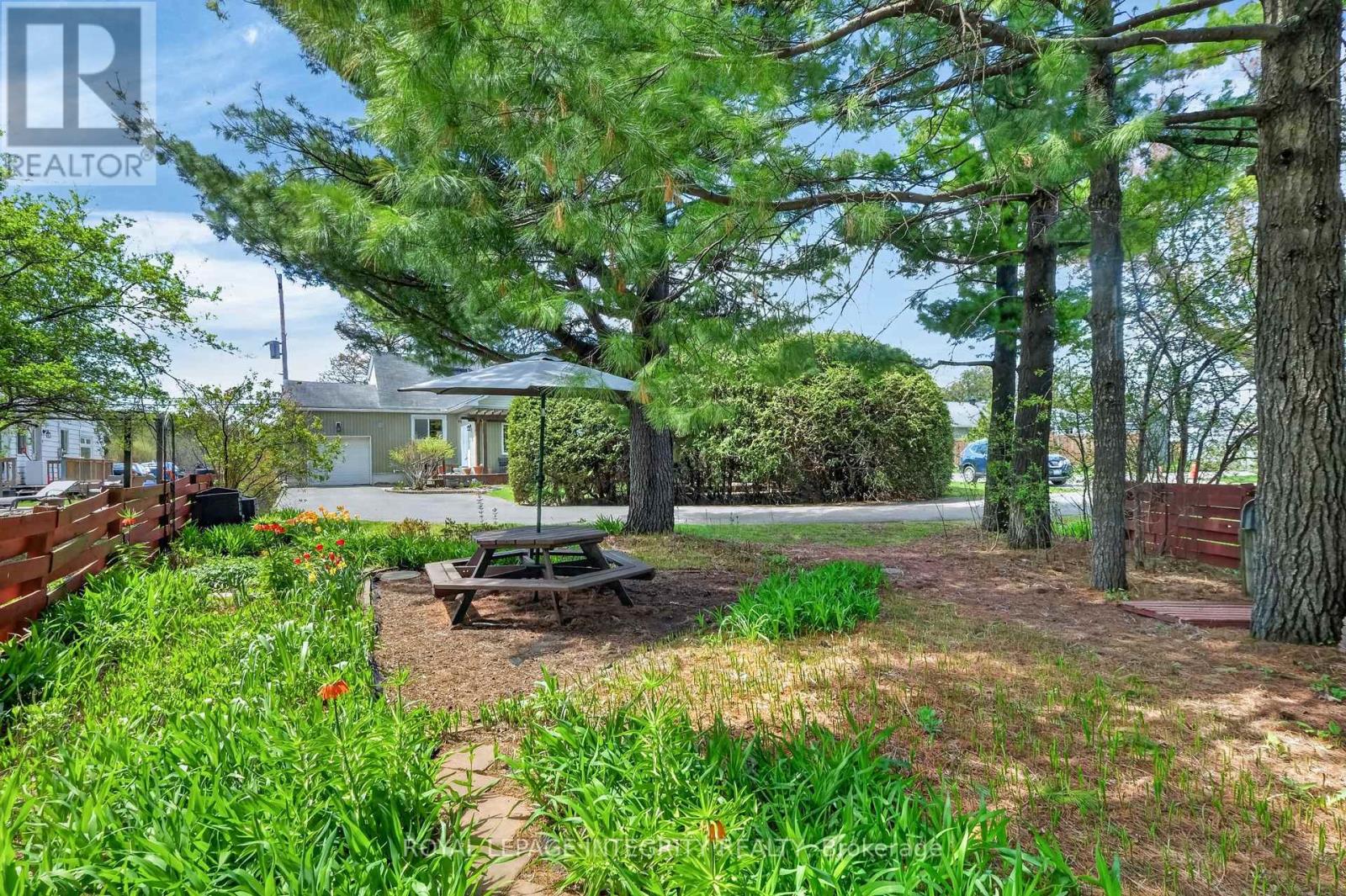 957 Blair Road, Ottawa, Ontario  K1J 7M9 - Photo 43 - X13124626