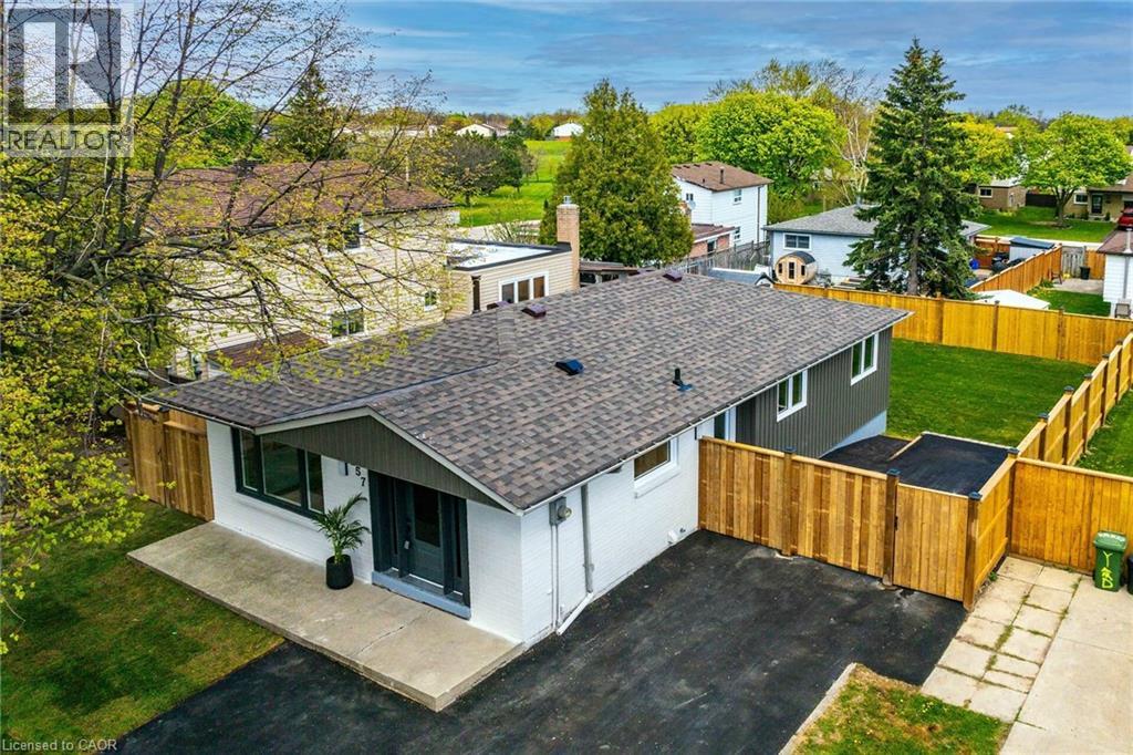 257 Queen Victoria Drive