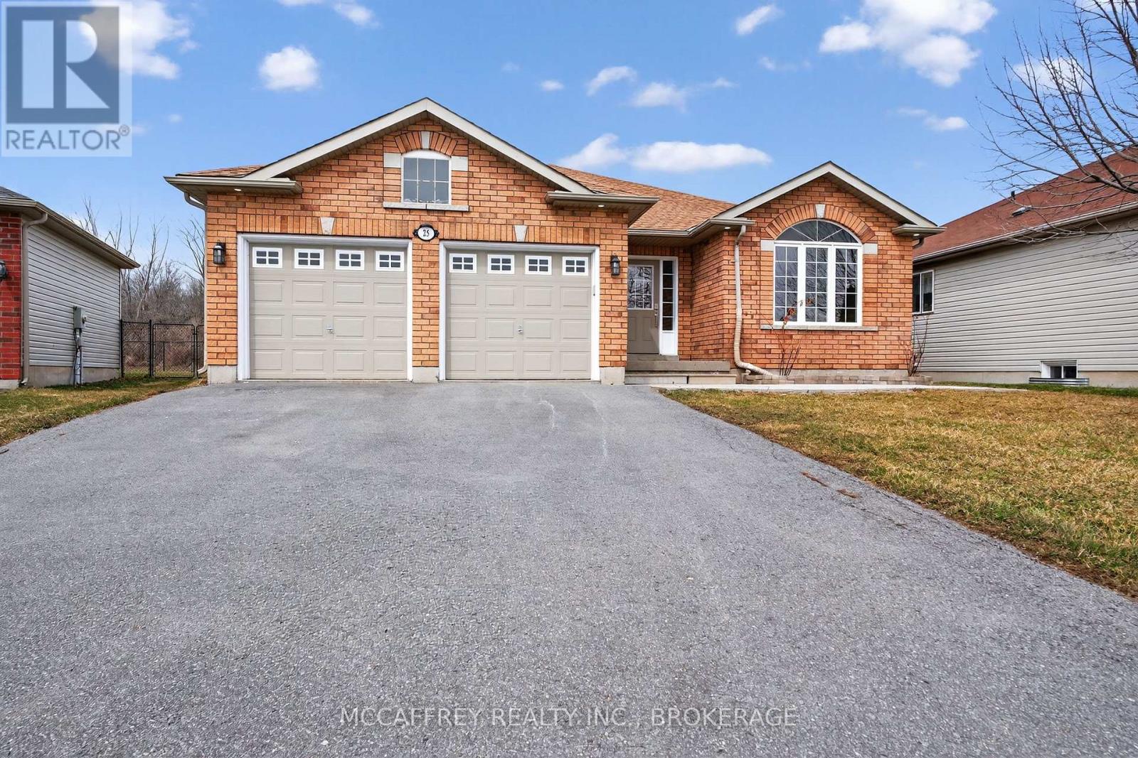 25 KANVERS WAY, Greater Napanee, Ontario