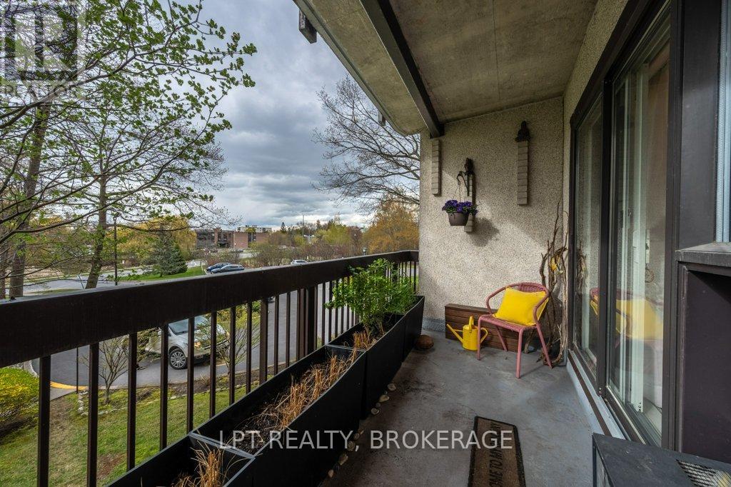 208 - 66 Greenview Drive, Kingston, Ontario  K7M 7C5 - Photo 19 - X13127530