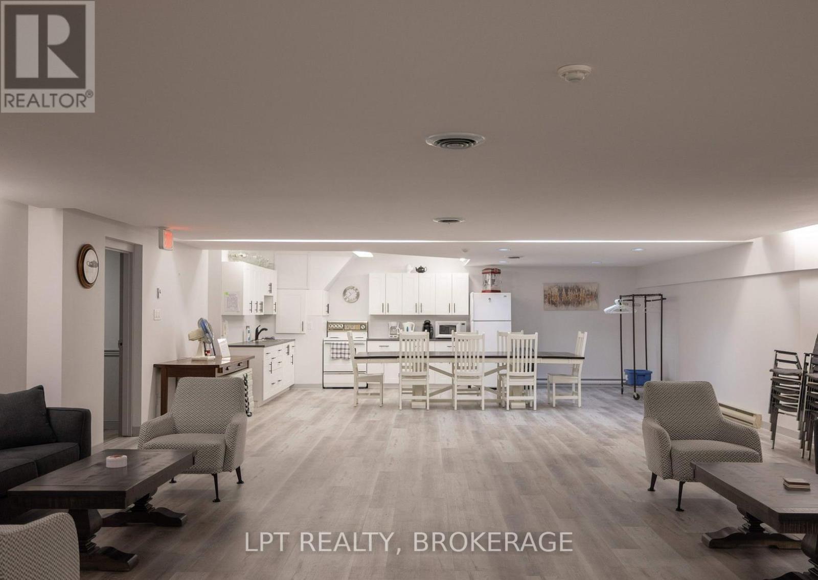 208 - 66 Greenview Drive, Kingston, Ontario  K7M 7C5 - Photo 30 - X13127530