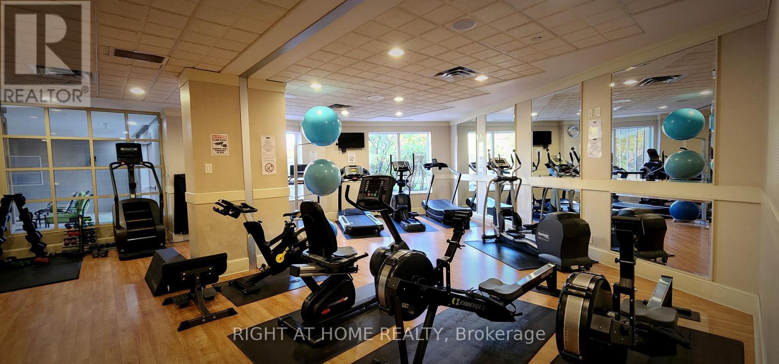 2422 - 700 Humberwood Boulevard, Toronto, Ontario  M9W 7J4 - Photo 31 - W13119986