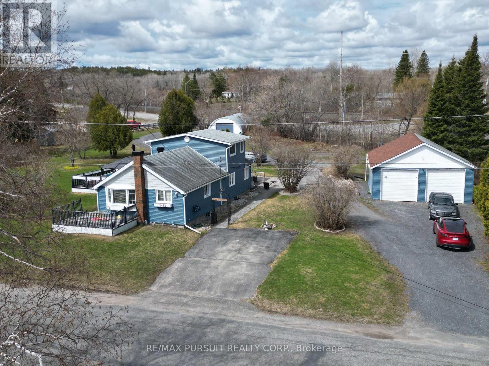 183 Station Street, Temiskaming Shores, Ontario  P0J 1R0 - Photo 1 - T13127528