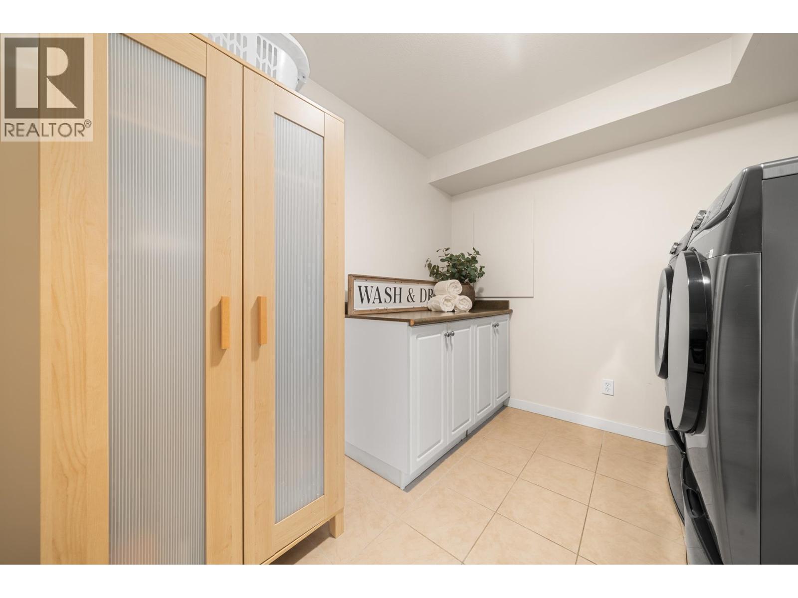 1611 Stoneridge Lane, Coquitlam, British Columbia  V3E 3K9 - Photo 32 - R3123285