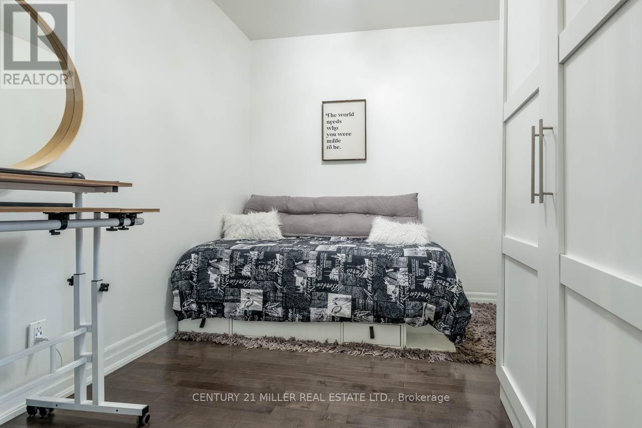 328 - 20 Burkebrook Place, Toronto, Ontario  M4G 0A1 - Photo 12 - C13127484