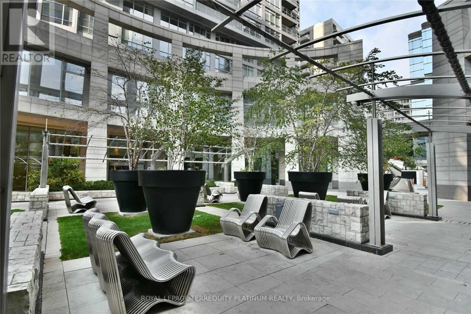 2703 - 2191 Yonge Street, Toronto, Ontario  M4S 3H8 - Photo 14 - C13127494