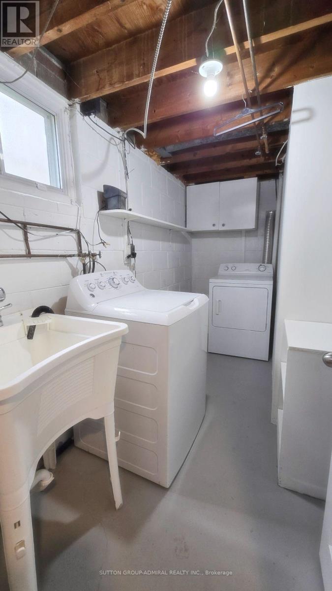 319 Patricia Avenue, Toronto, Ontario  M2R 2M6 - Photo 12 - C13127508