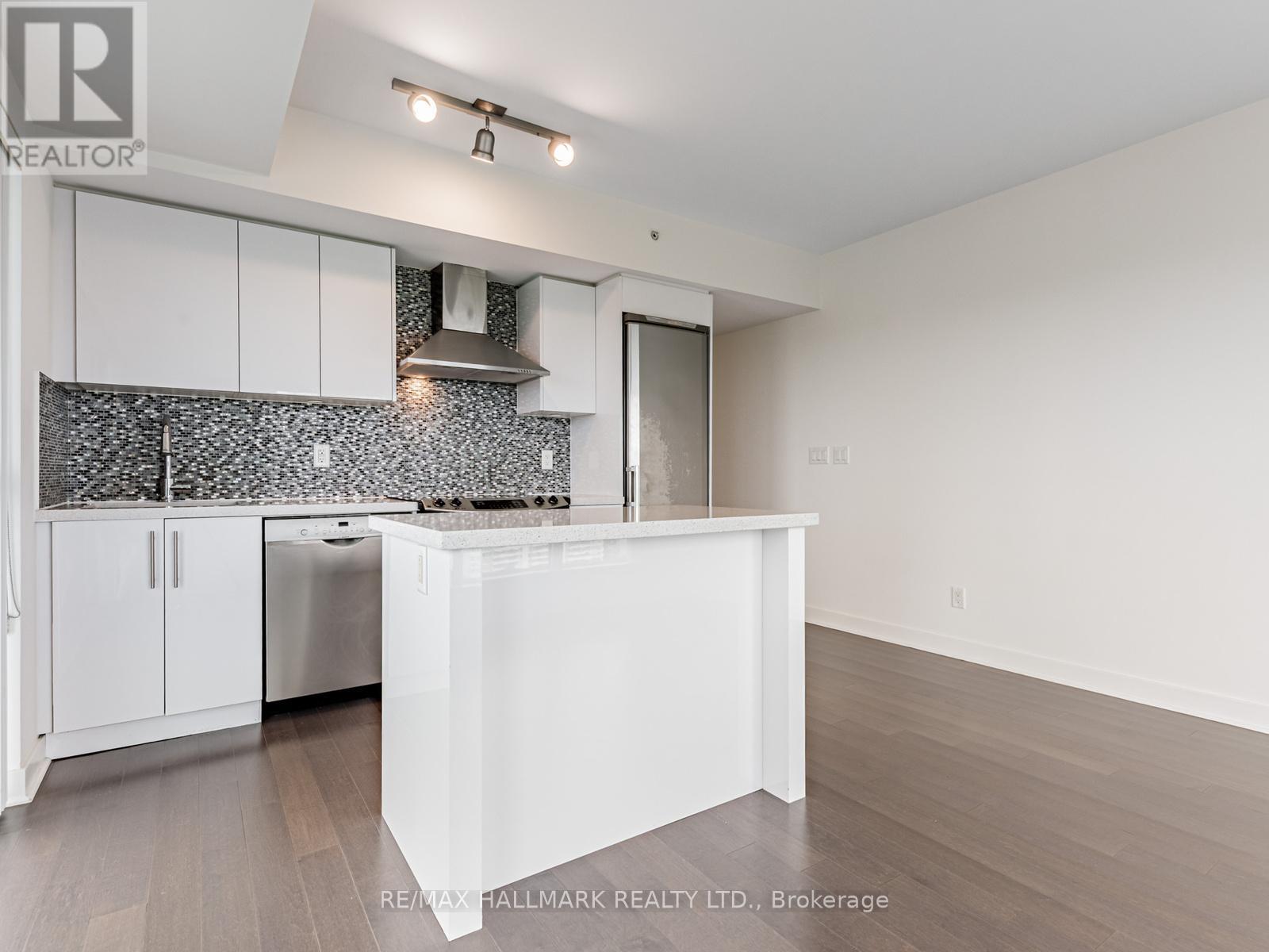 1702 - 58 Orchard View Boulevard, Toronto, Ontario  M4R 1B9 - Photo 11 - C13127574