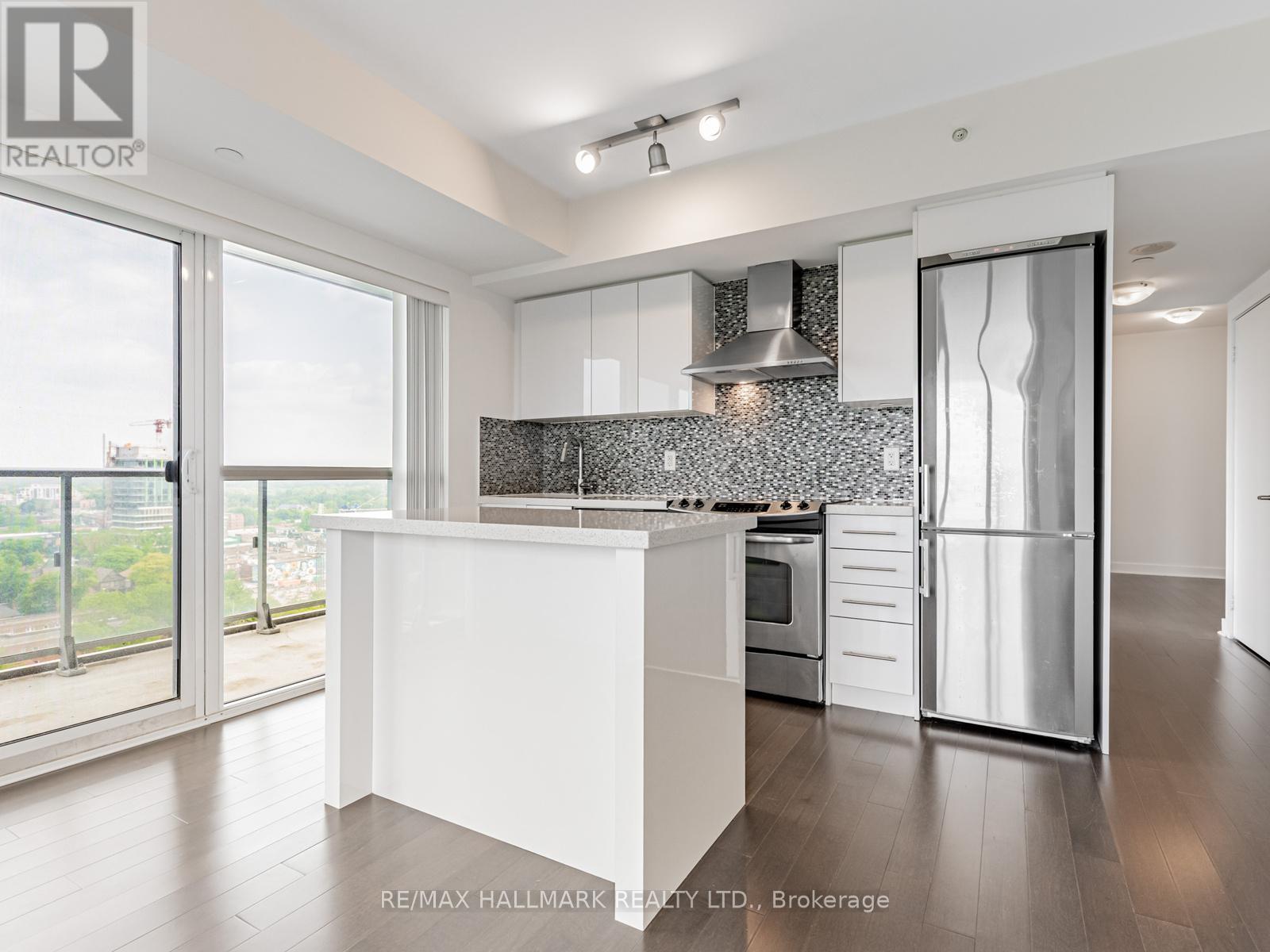 1702 - 58 Orchard View Boulevard, Toronto, Ontario  M4R 1B9 - Photo 12 - C13127574