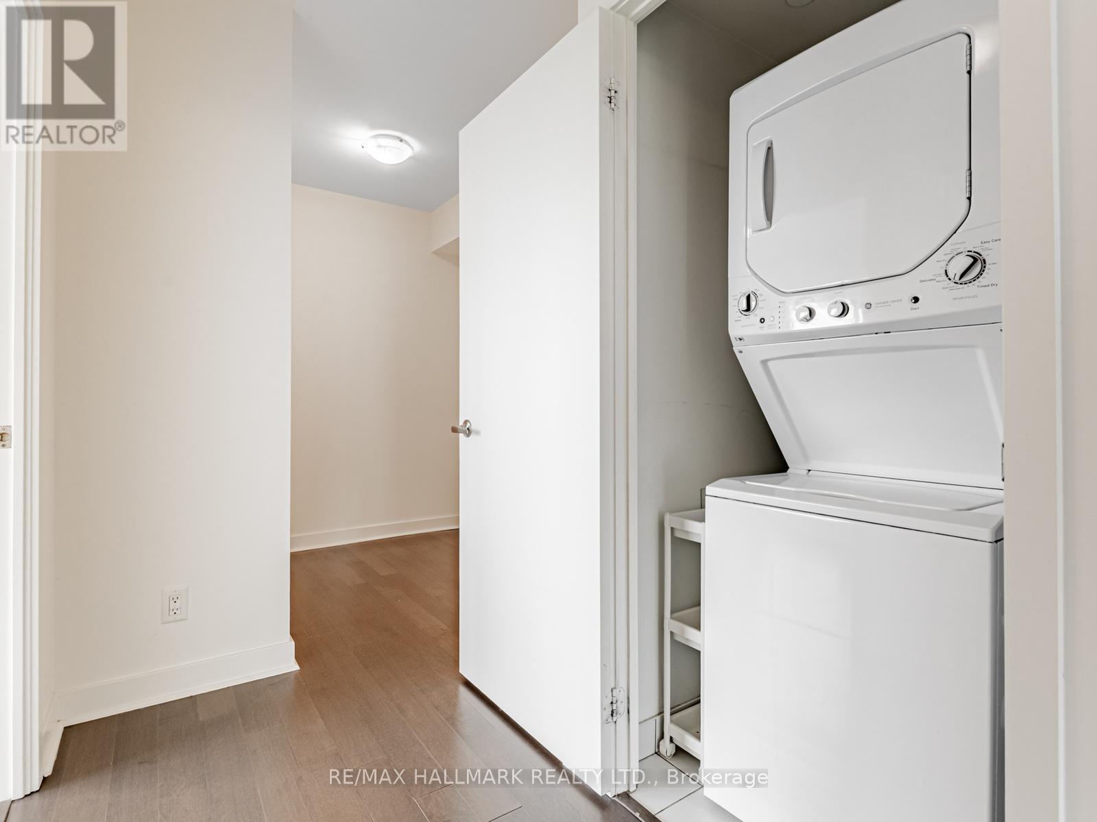 1702 - 58 Orchard View Boulevard, Toronto, Ontario  M4R 1B9 - Photo 22 - C13127574