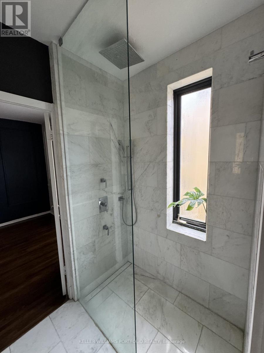 422 - 150 Farnham Avenue, Toronto, Ontario  M4V 1H5 - Photo 11 - C13127694
