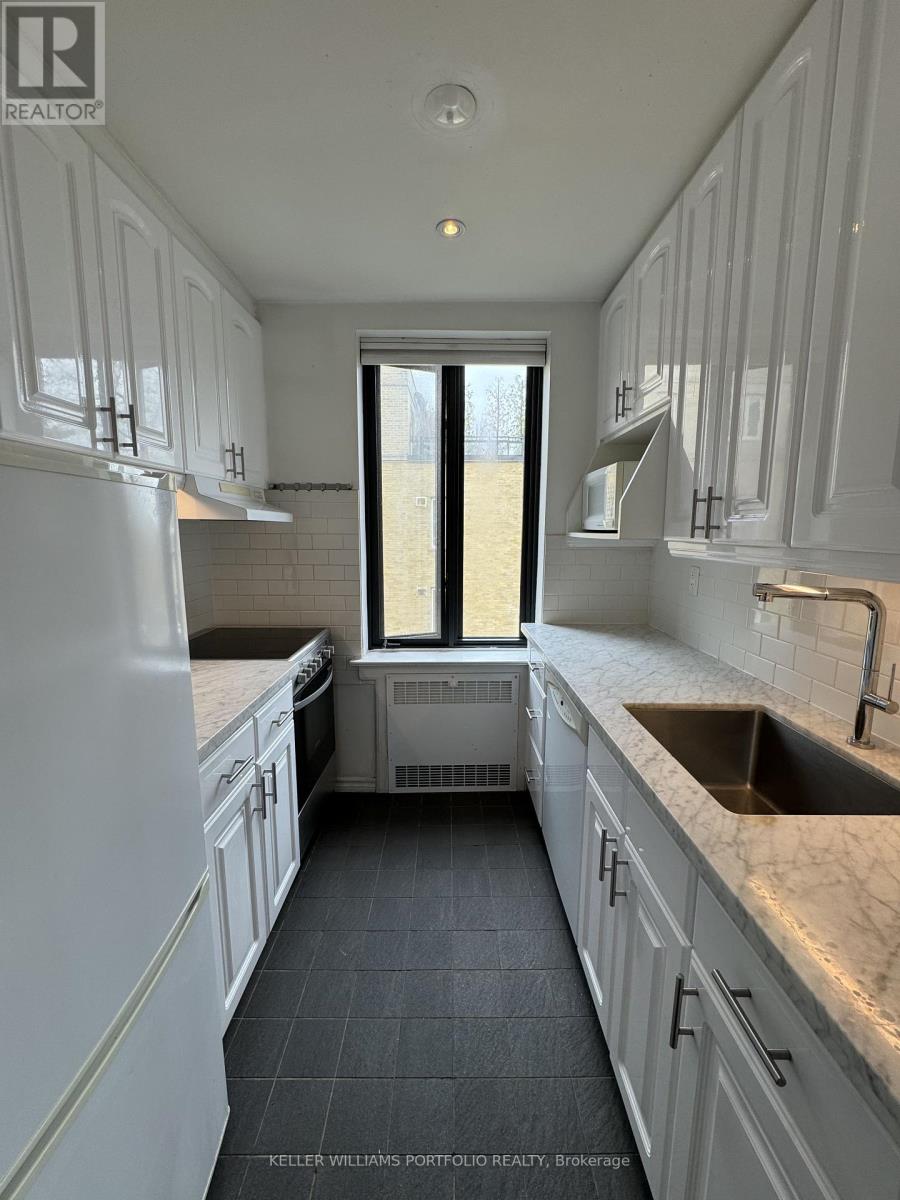 422 - 150 Farnham Avenue, Toronto, Ontario  M4V 1H5 - Photo 13 - C13127694