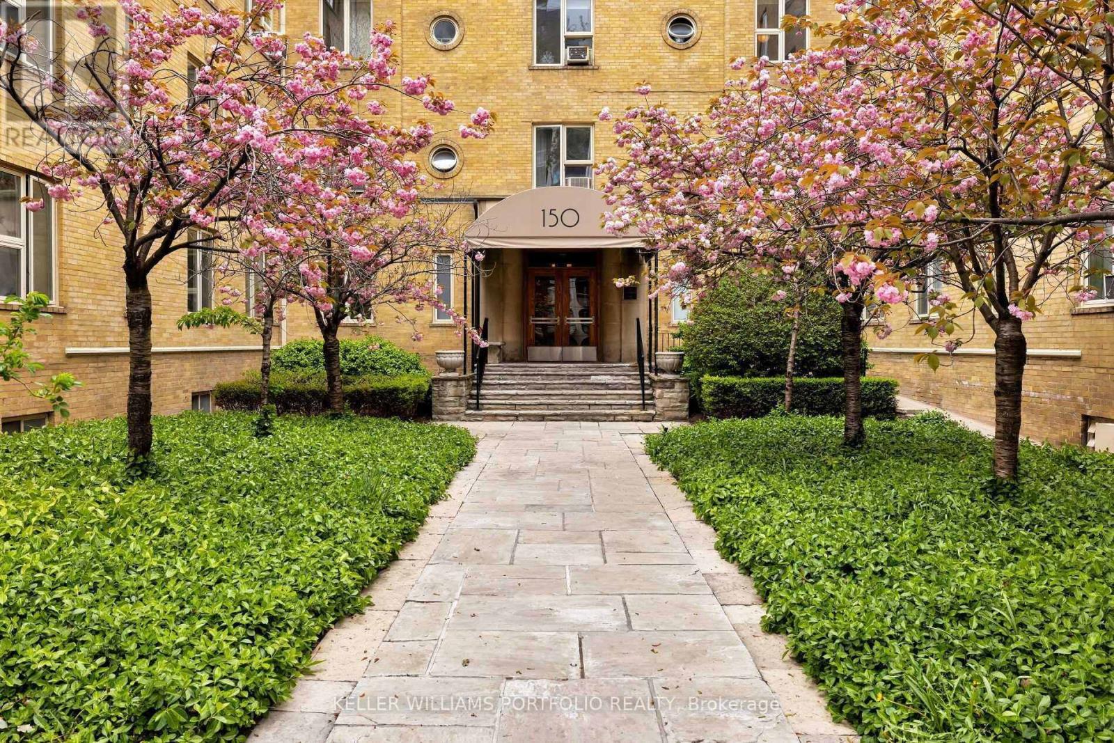 422 - 150 Farnham Avenue, Toronto, Ontario  M4V 1H5 - Photo 2 - C13127694